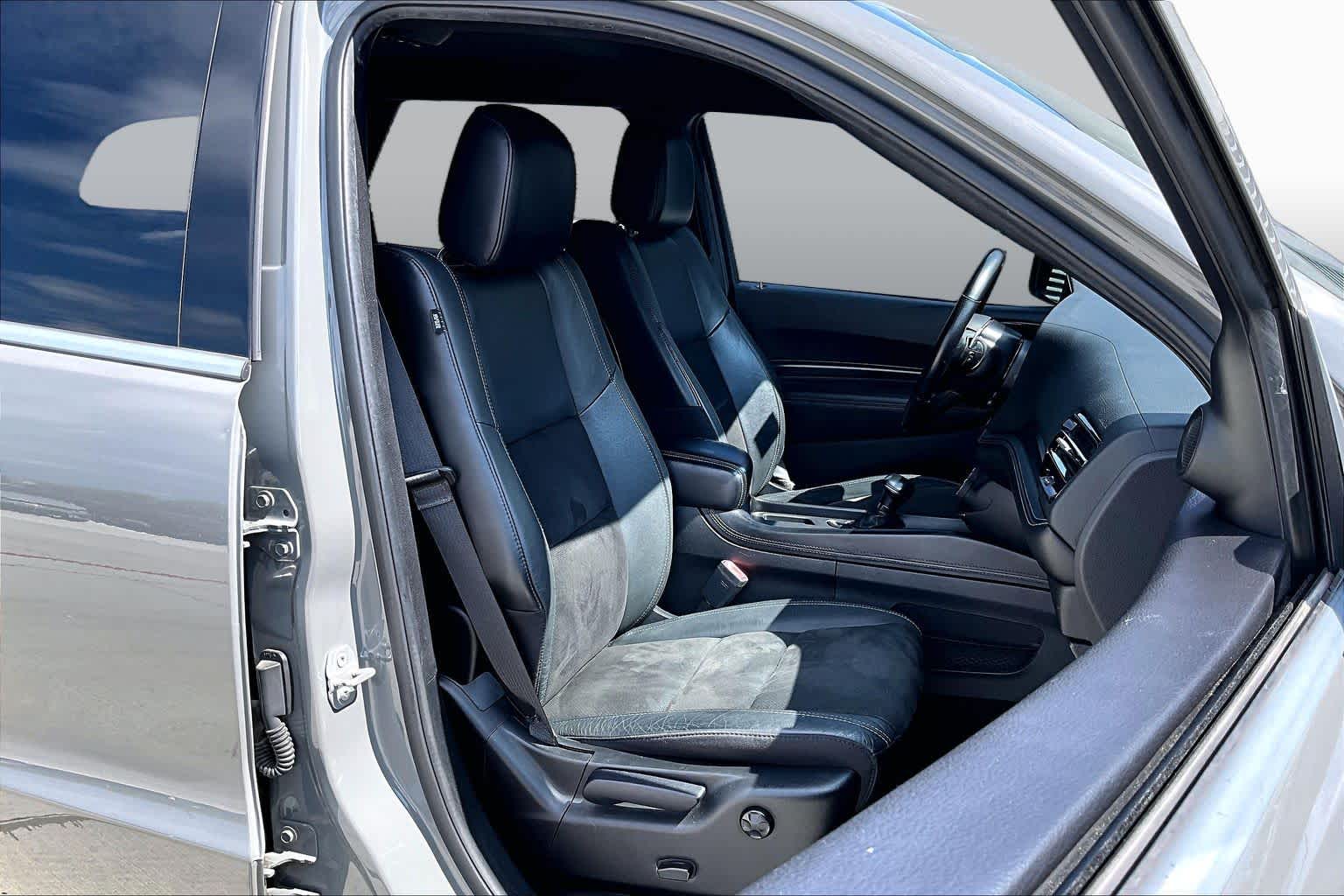 2021 Dodge Durango photo 8 of 32