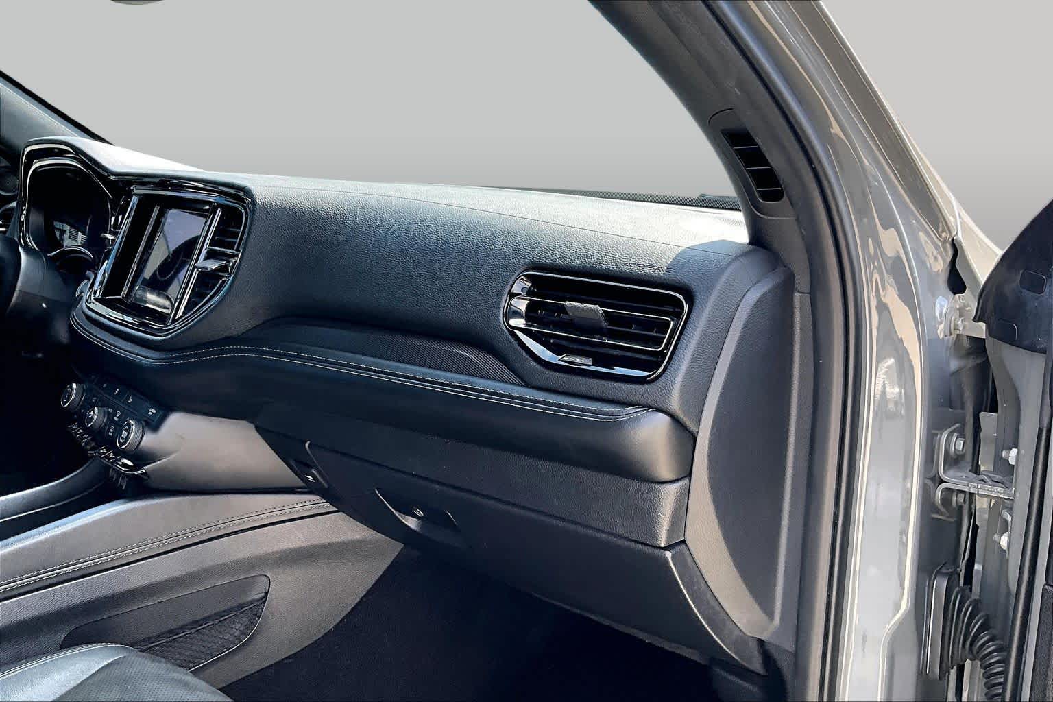 2021 Dodge Durango photo 16 of 32