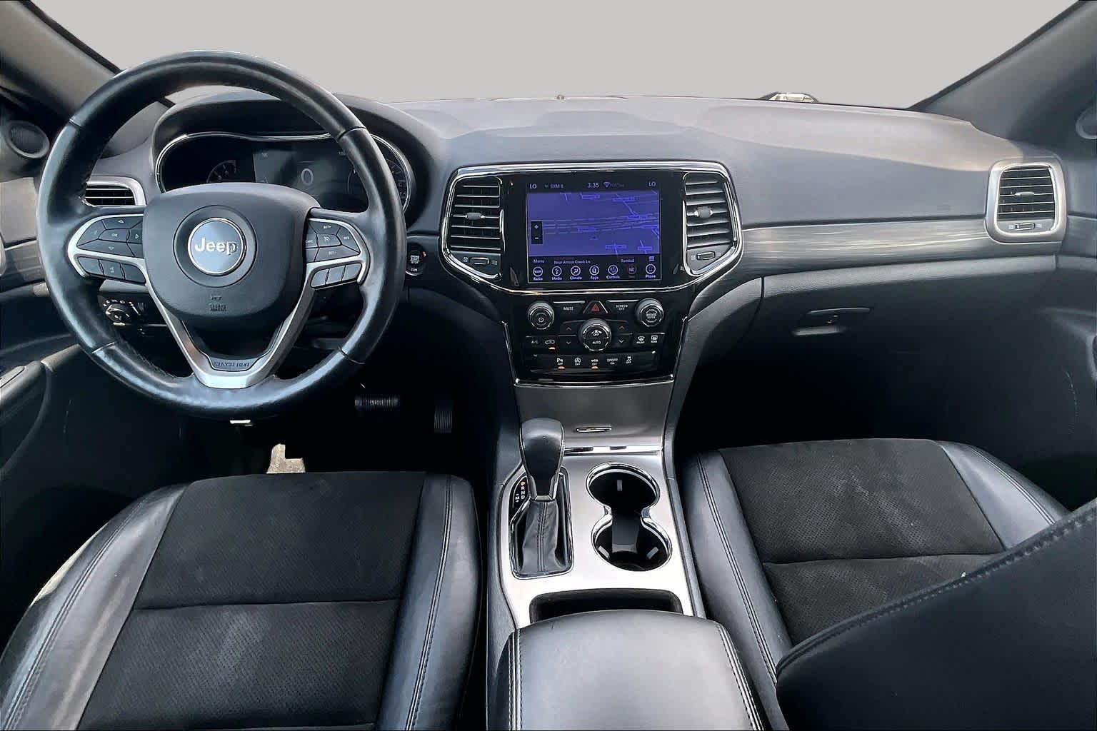 2019 Jeep Grand Cherokee Altitude Bright White Clearcoat at Auto Boutique Texas