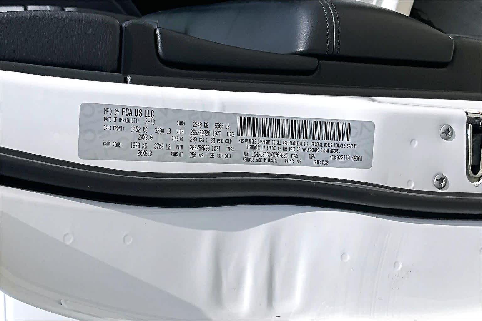 2019 Jeep Grand Cherokee Altitude Bright White Clearcoat at Auto Boutique Texas