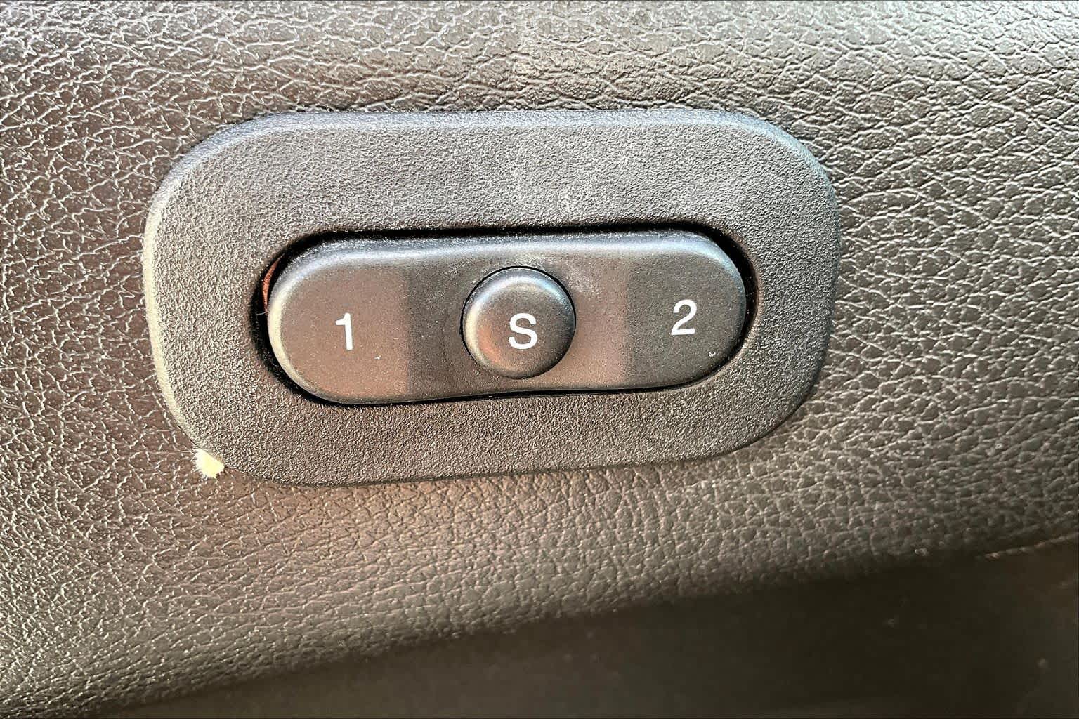 2018 Jeep Grand Cherokee Limited Granite Crystal Metallic Clearcoat at Honda of Clear Lake