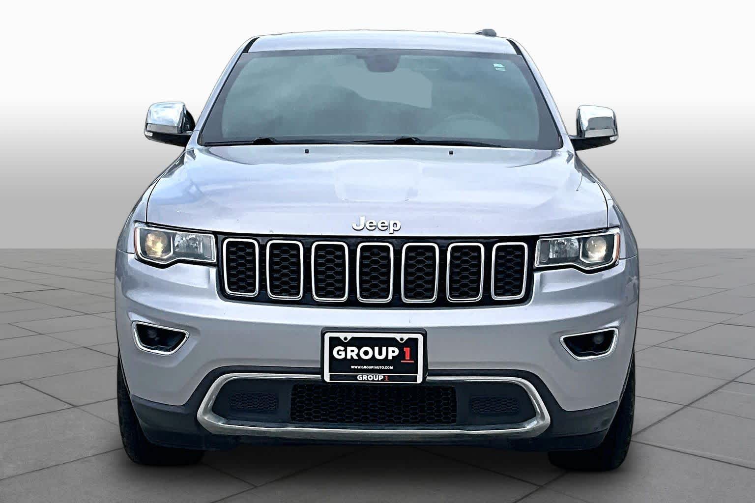 2019 Jeep Grand Cherokee photo 4 of 29