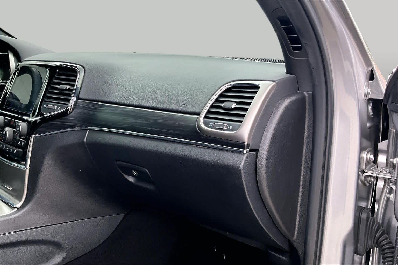 2019 Jeep Grand Cherokee photo 14 of 29