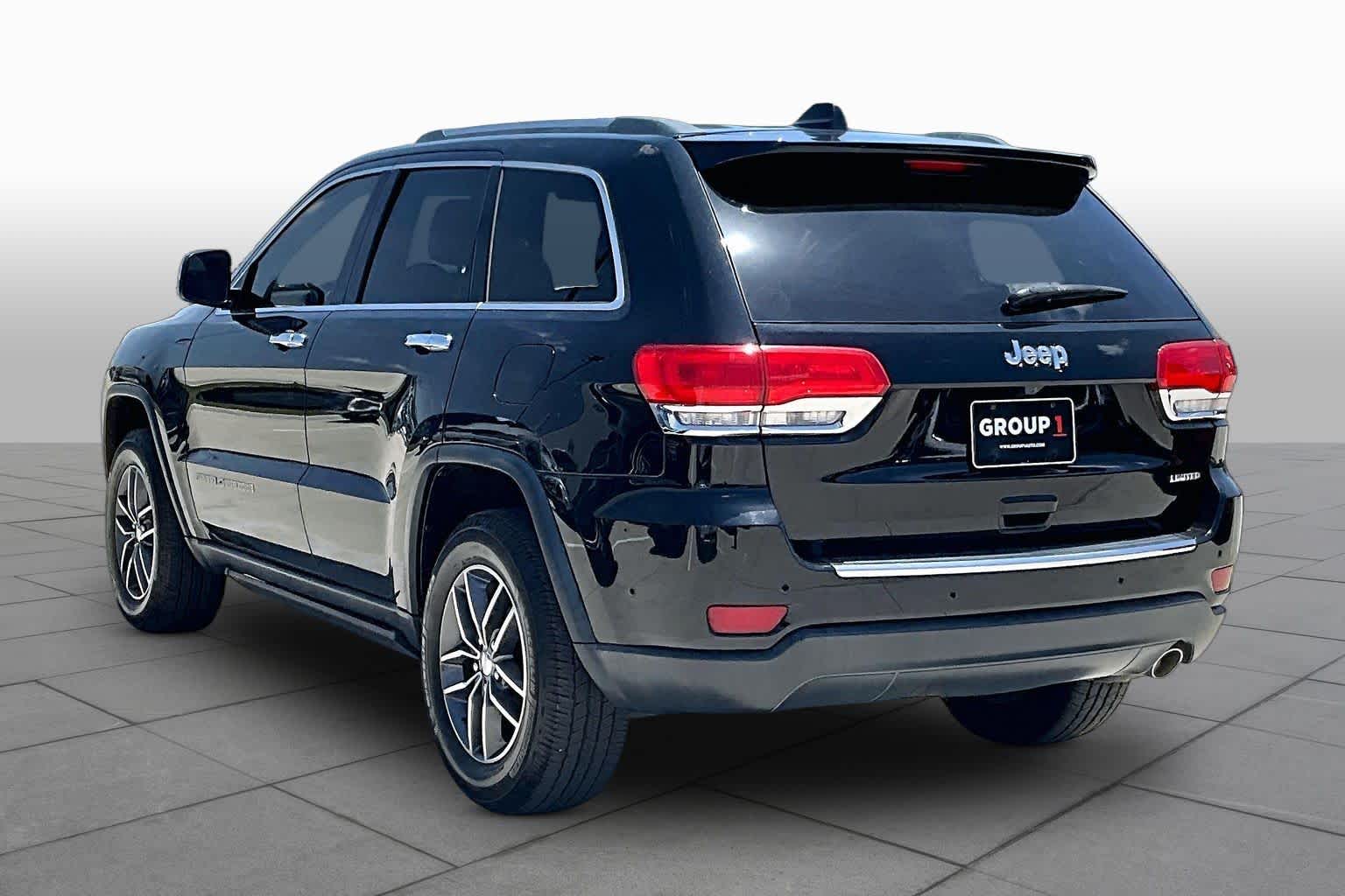 2017 Jeep Grand Cherokee Limited Diamond Black Crystal Pearlcoat at Mac Haik Ford