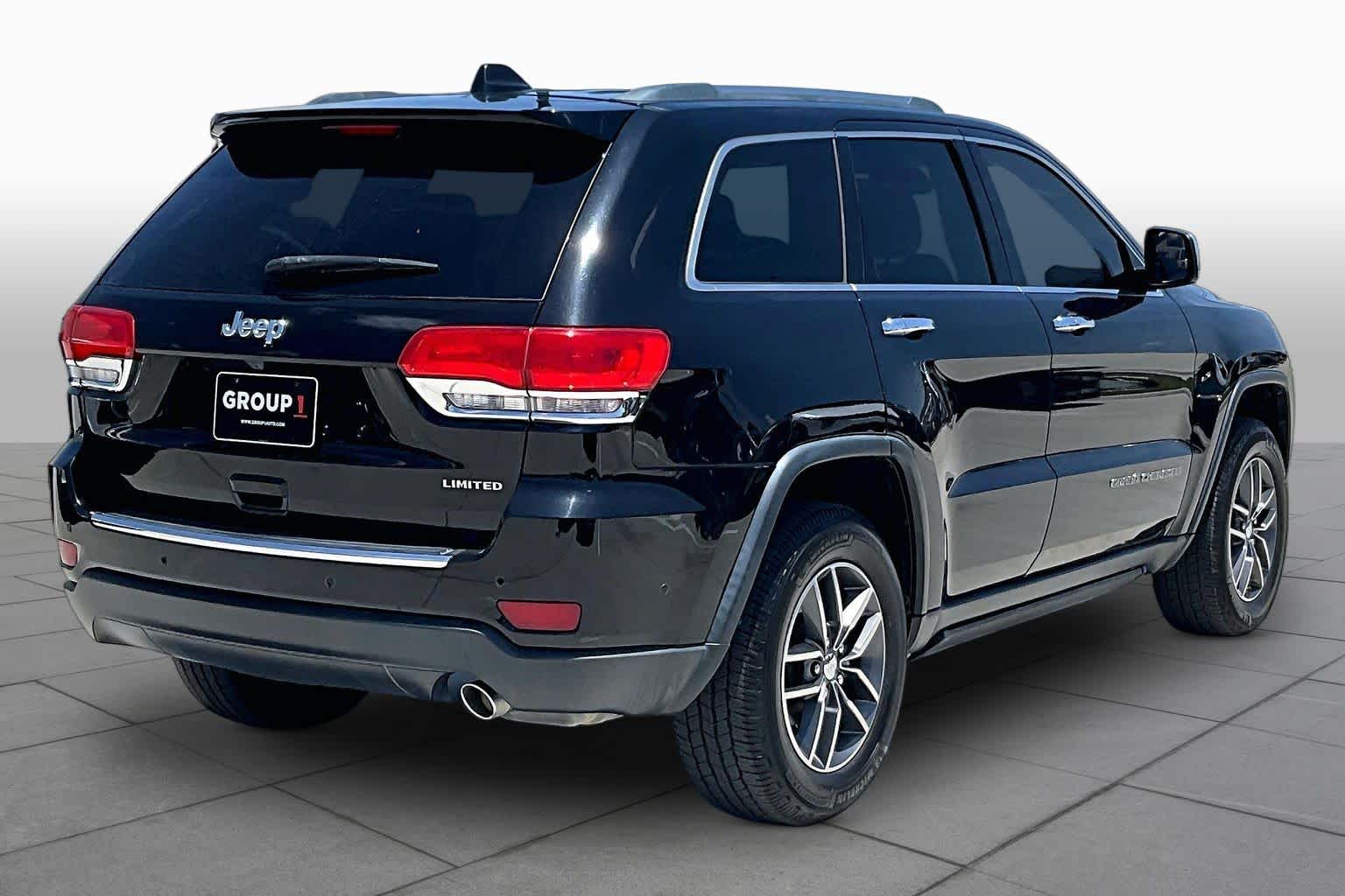 2017 Jeep Grand Cherokee Limited Diamond Black Crystal Pearlcoat at Mac Haik Ford