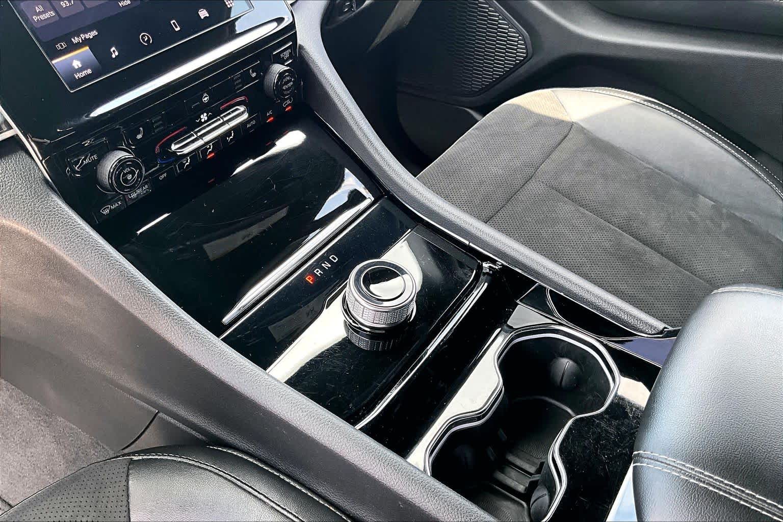 2023 Jeep Grand Cherokee Altitude Baltic Gray Metallic Clearcoat at HGreg Houston