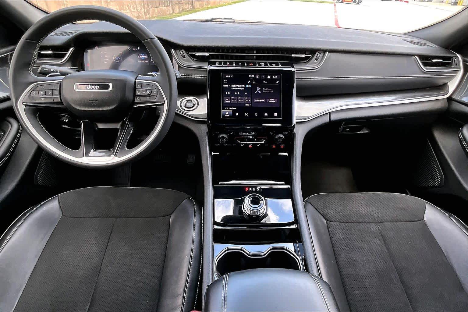 2023 Jeep Grand Cherokee Altitude Baltic Gray Metallic Clearcoat at HGreg Houston