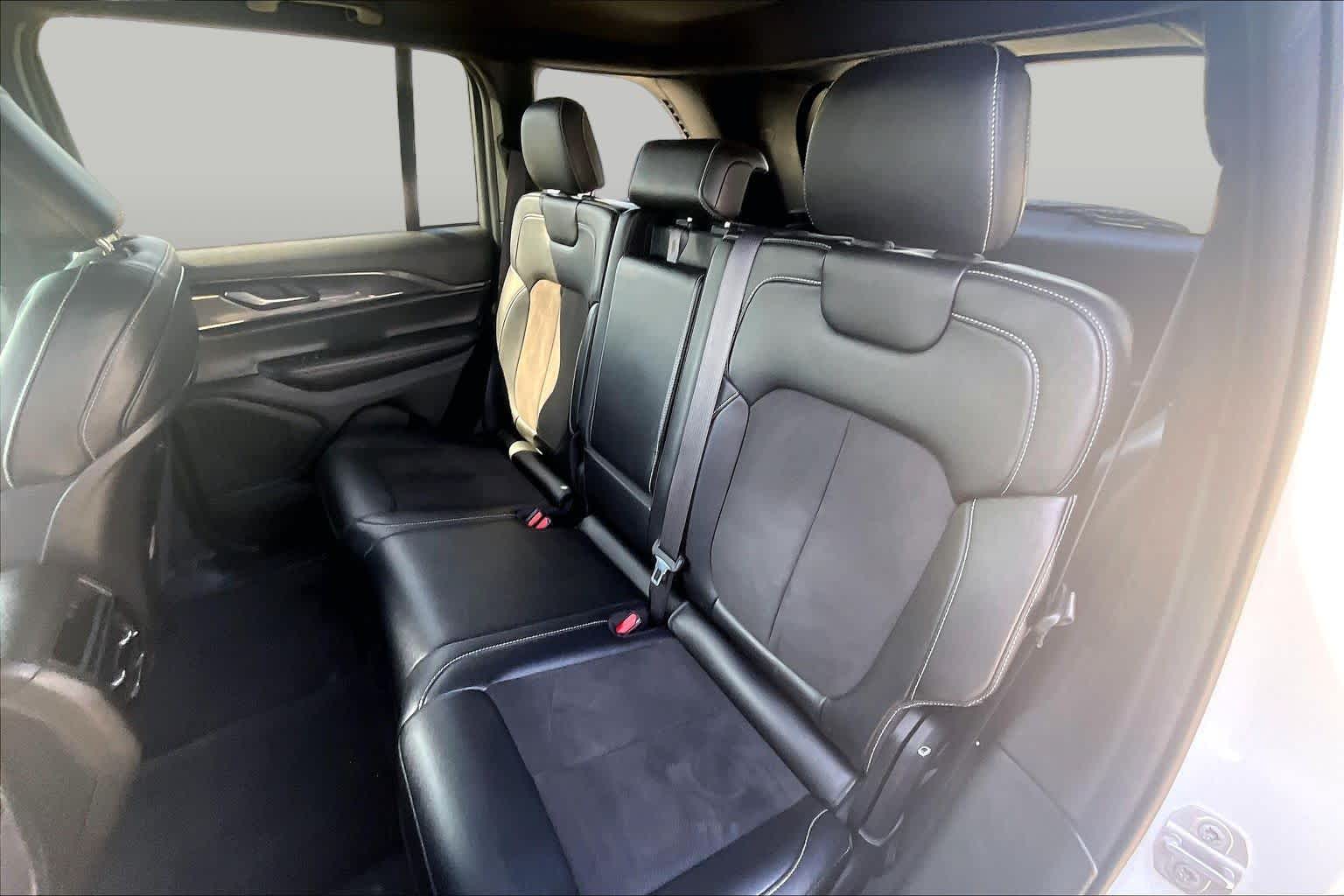 2023 Jeep Grand Cherokee Altitude Bright White Clearcoat at Tomball Chrysler Dodge Jeep Ram