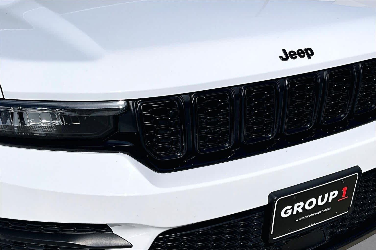 2023 Jeep Grand Cherokee Altitude Bright White Clearcoat at Tomball Chrysler Dodge Jeep Ram