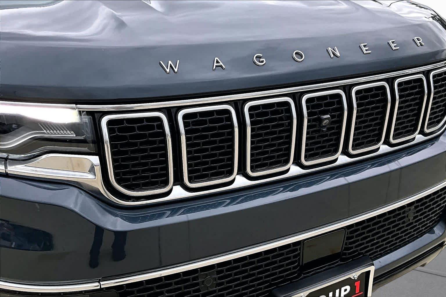 2024 Jeep Wagoneer L photo 27 of 32