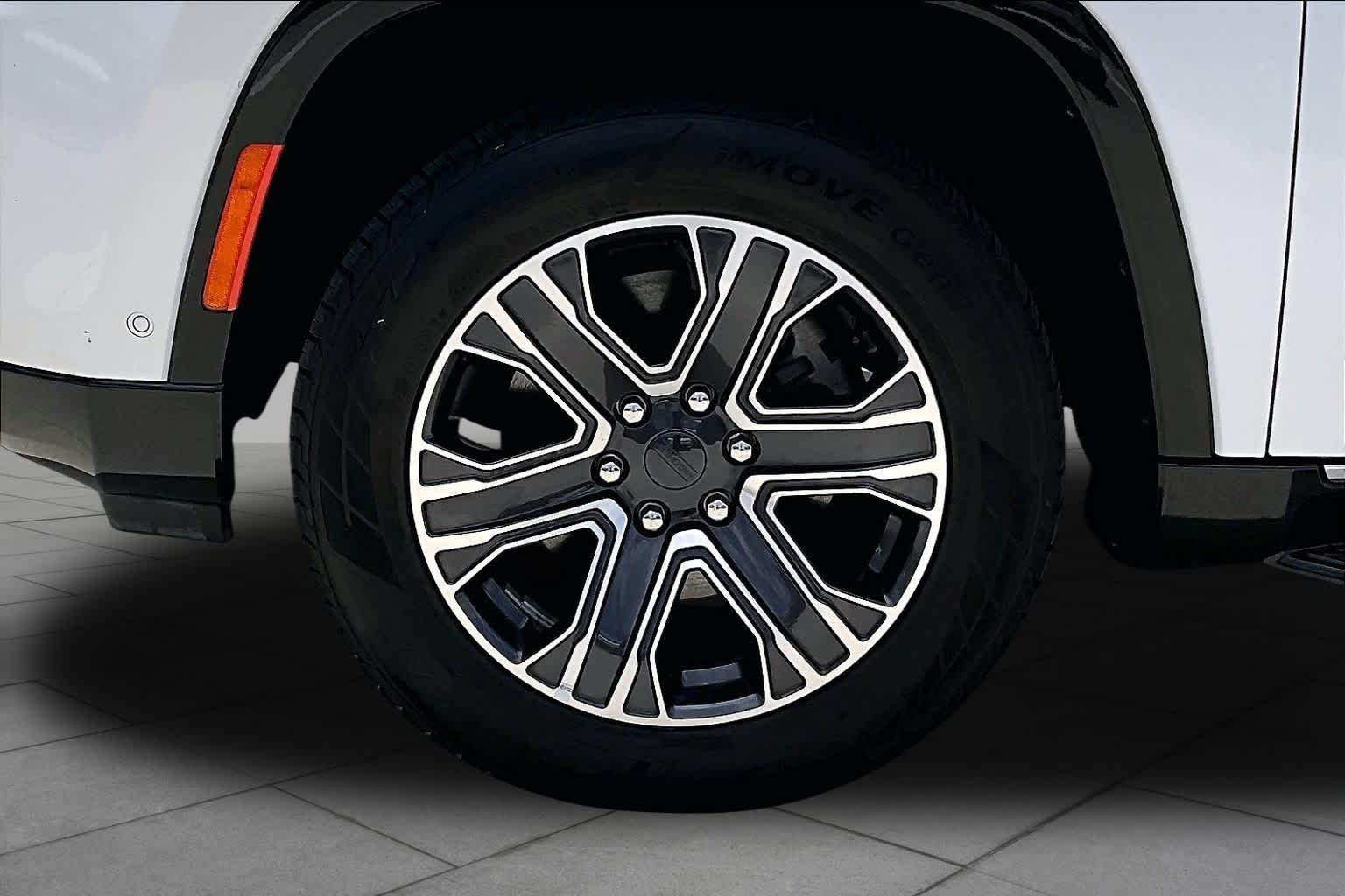 2024 Jeep Wagoneer Series II Bright White Clearcoat at Lexus of Clear Lake