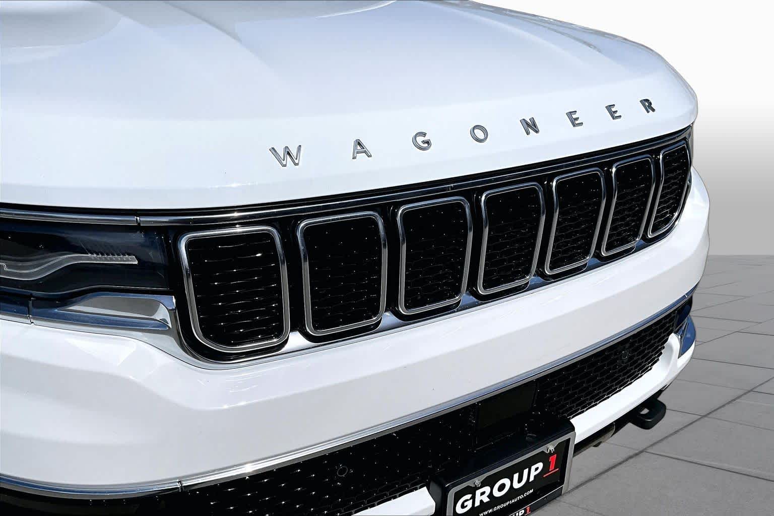 2024 Jeep Wagoneer photo 26 of 31