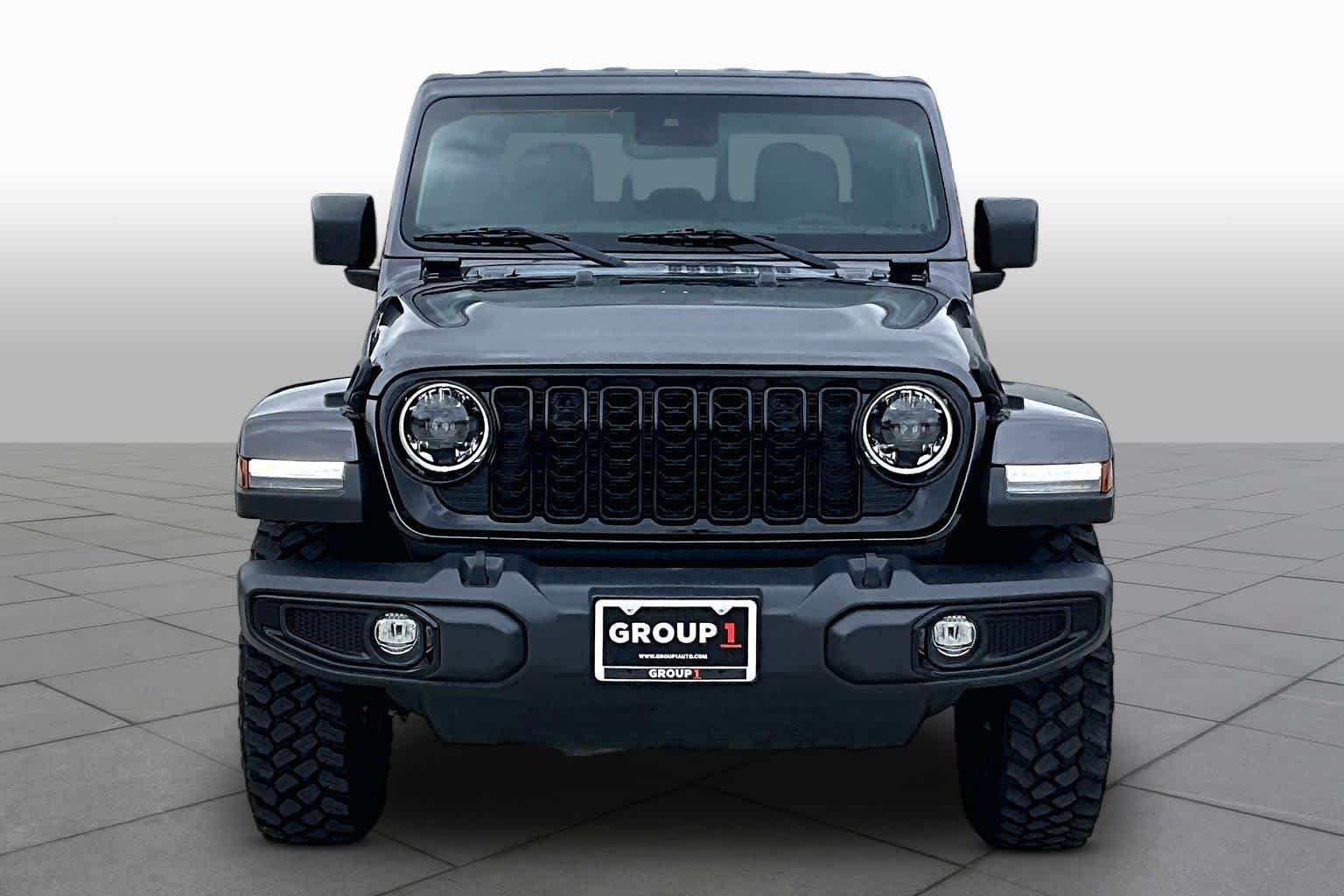 2024 Jeep Gladiator Willys Granite Crystal Metallic Clearcoat at Group 1 Toyota Southwest