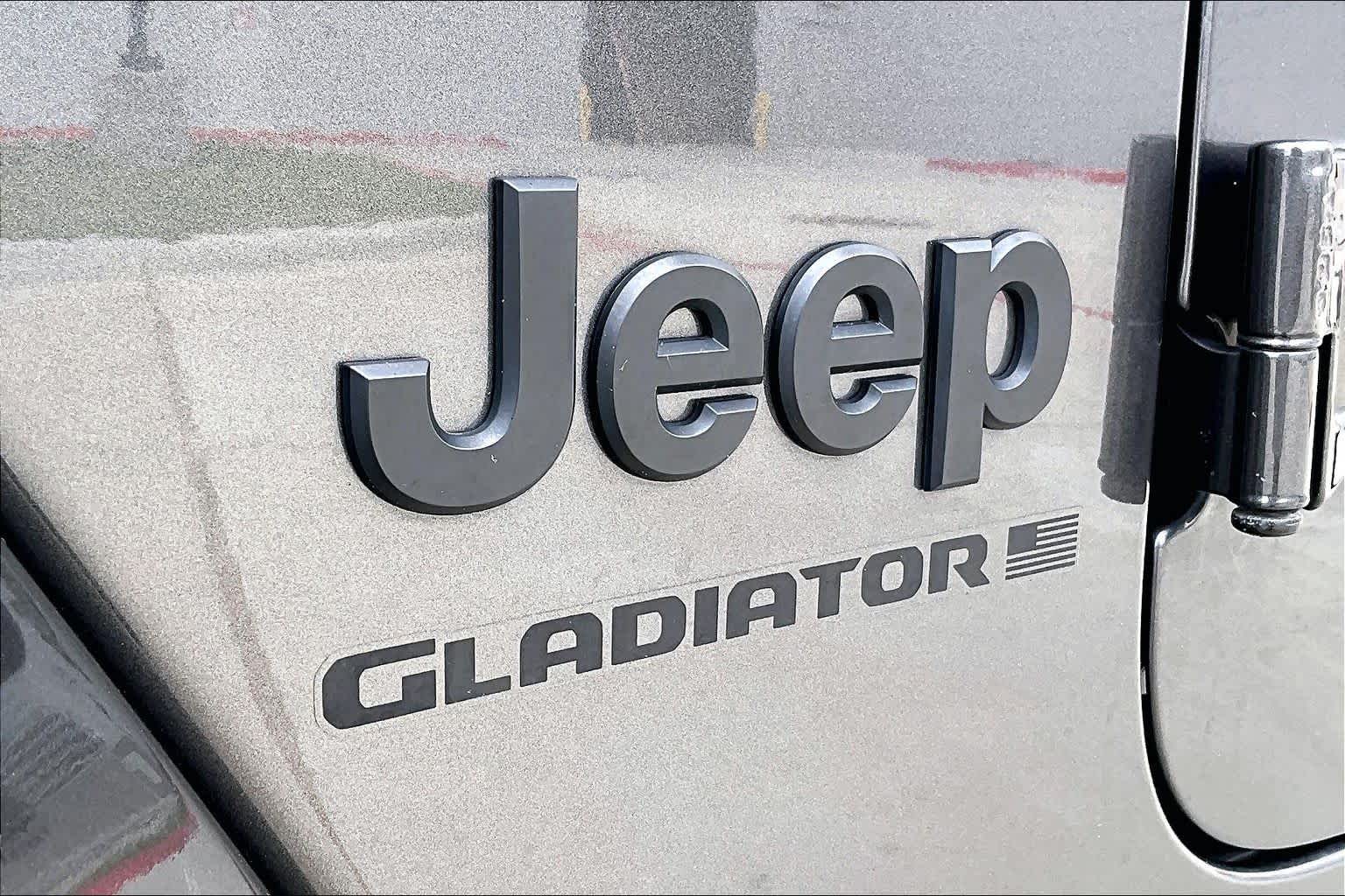 2024 Jeep Gladiator Willys Granite Crystal Metallic Clearcoat at Group 1 Toyota Southwest