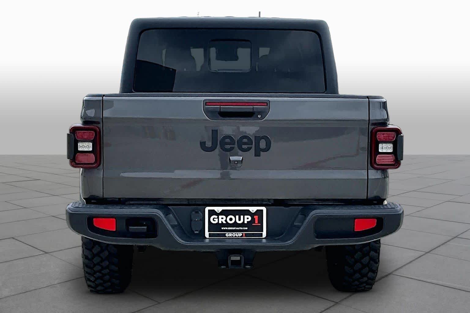 2024 Jeep Gladiator Willys Granite Crystal Metallic Clearcoat at Group 1 Toyota Southwest