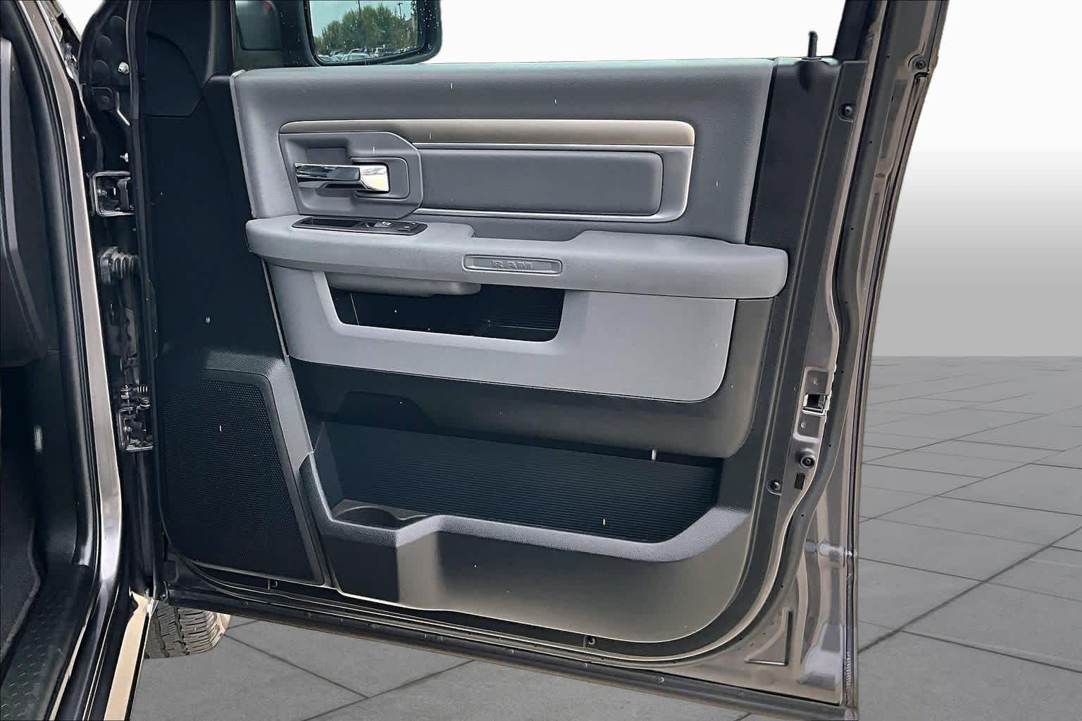 2017 Ram 1500 photo 20 of 30