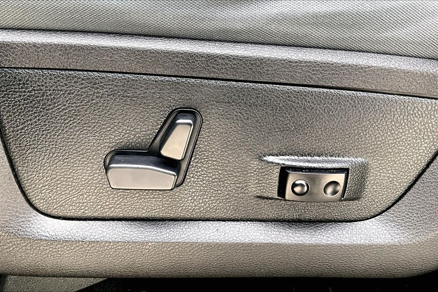 2017 Ram 1500 photo 29 of 30