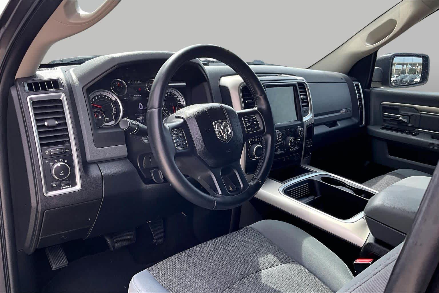 2017 Ram 1500 photo 15 of 30