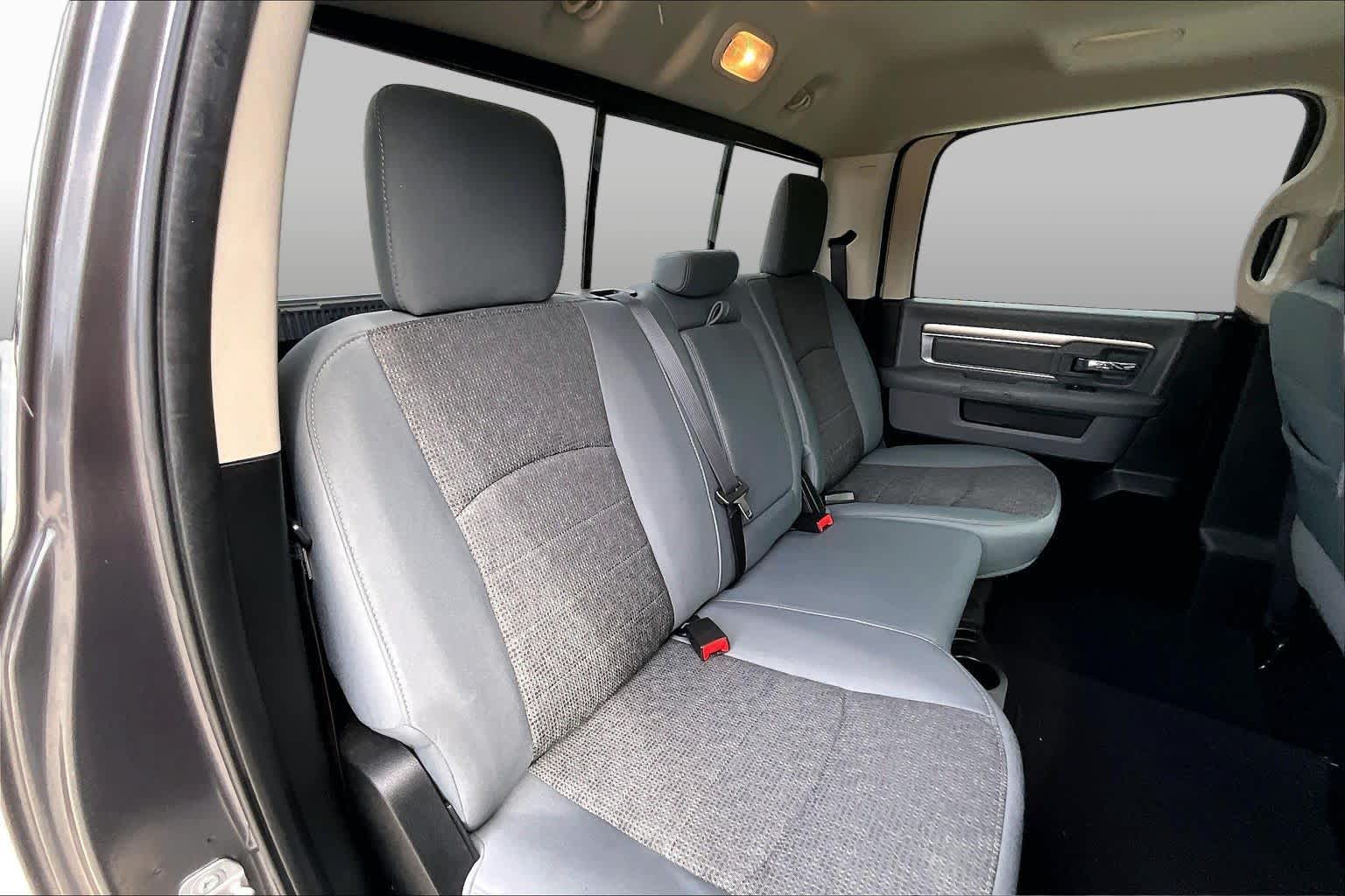 2017 Ram 1500 photo 18 of 30