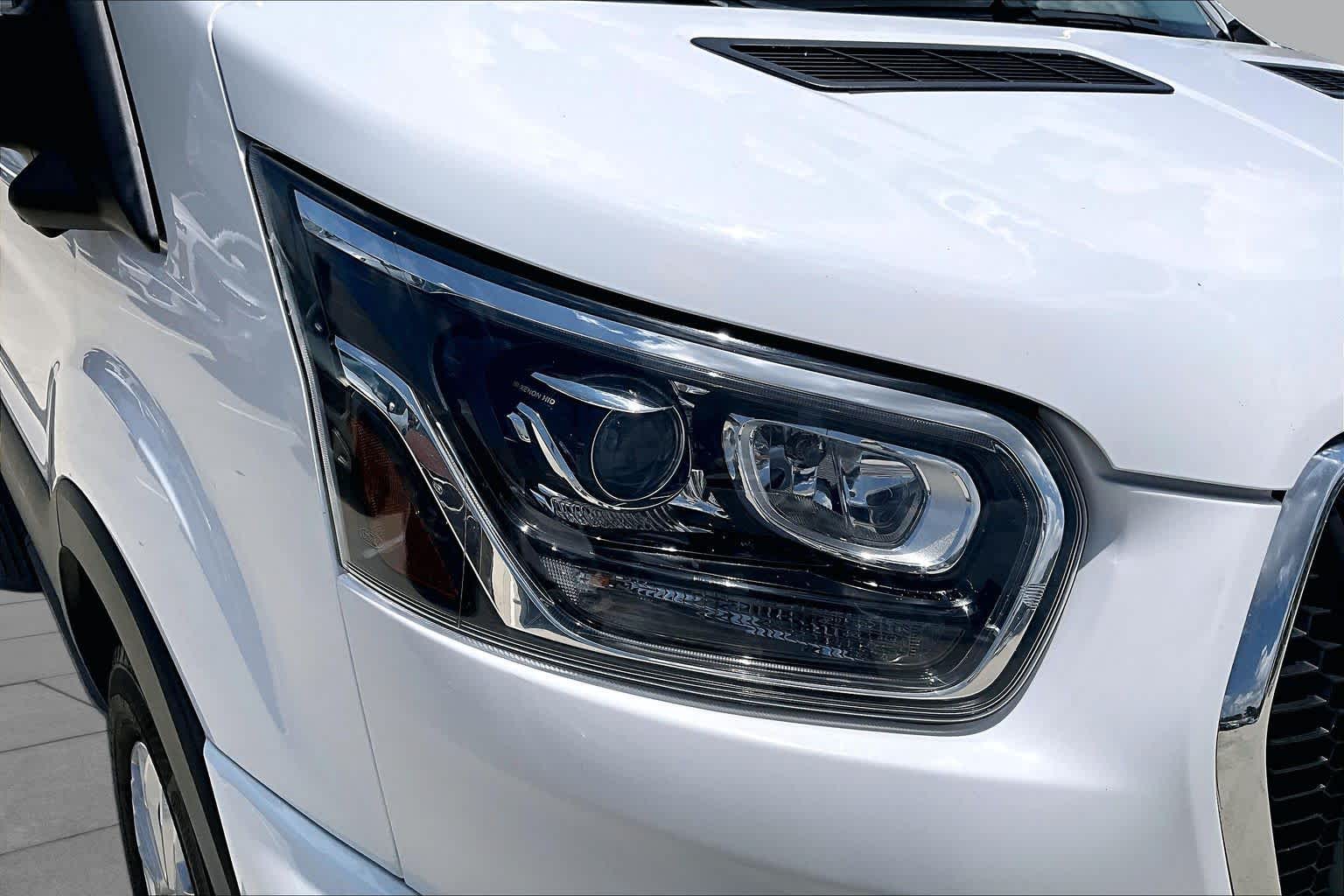2023 Ford Transit Passenger Wagon XLT Oxford White at Tomball Ford