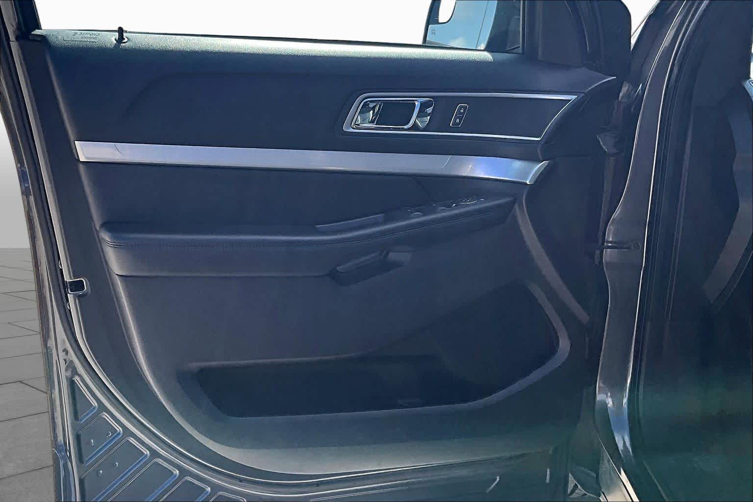 2017 Ford Explorer XLT Magnetic at Mac Haik Ford