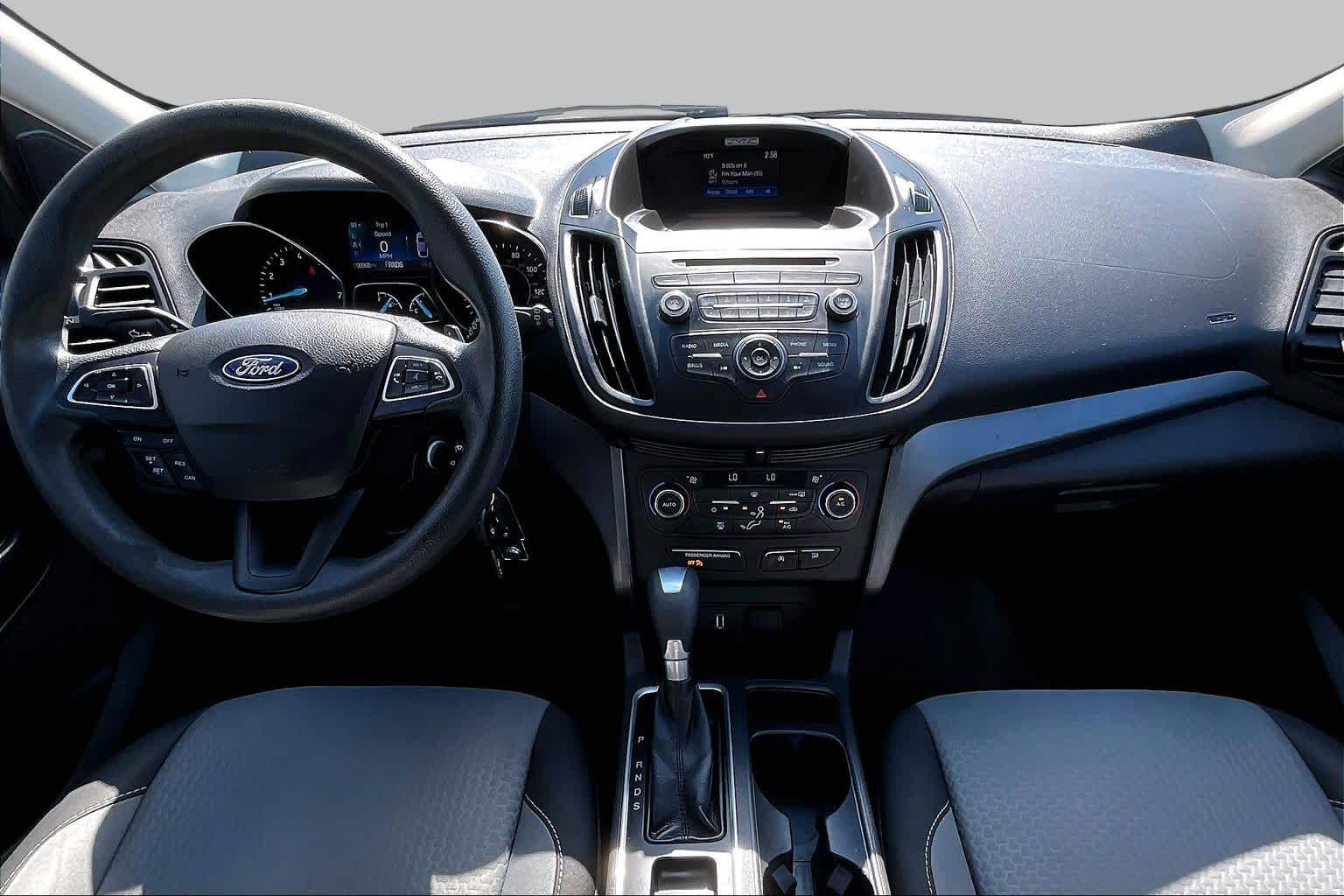 2017 Ford Escape photo 14 of 31