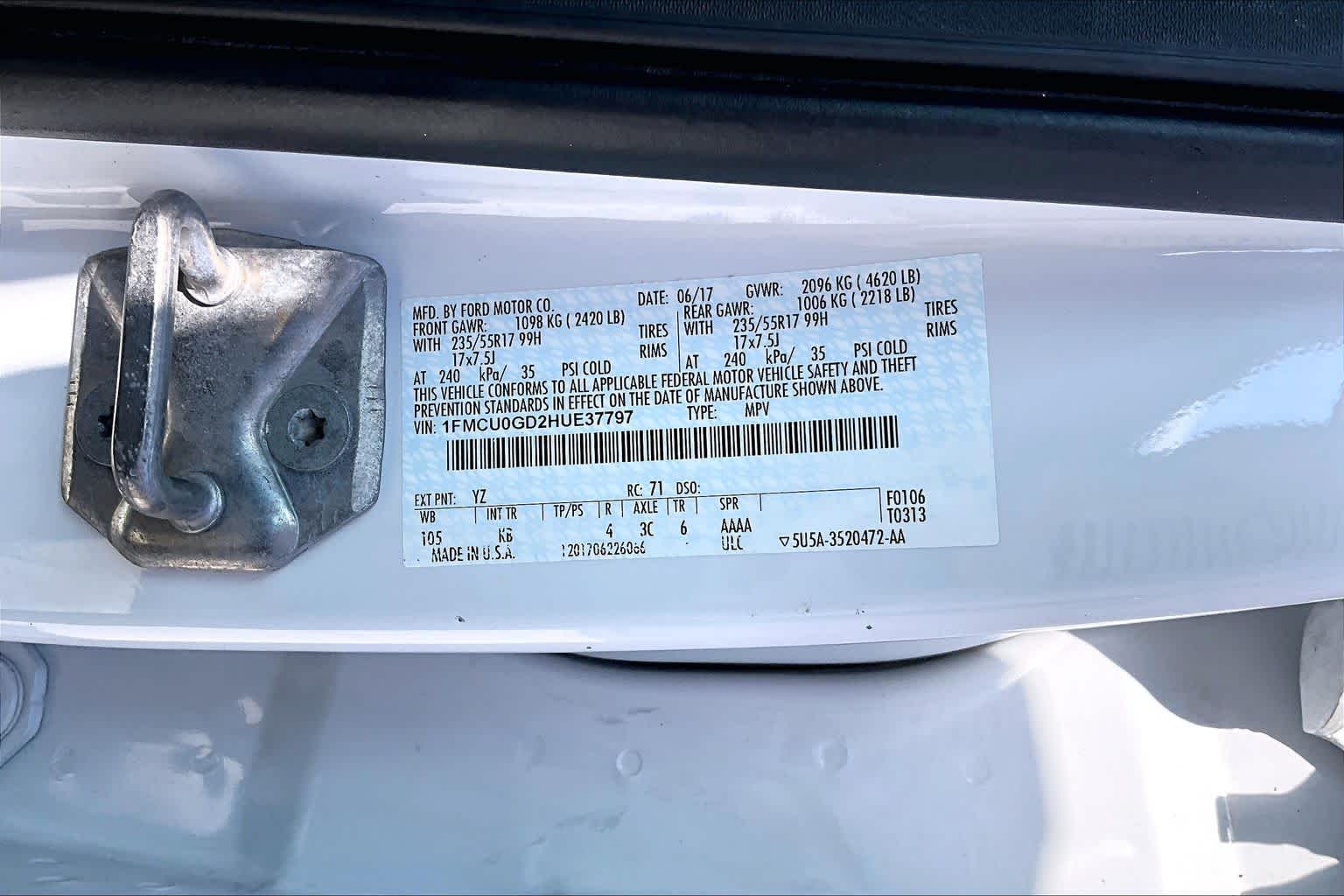 2017 Ford Escape photo 31 of 31