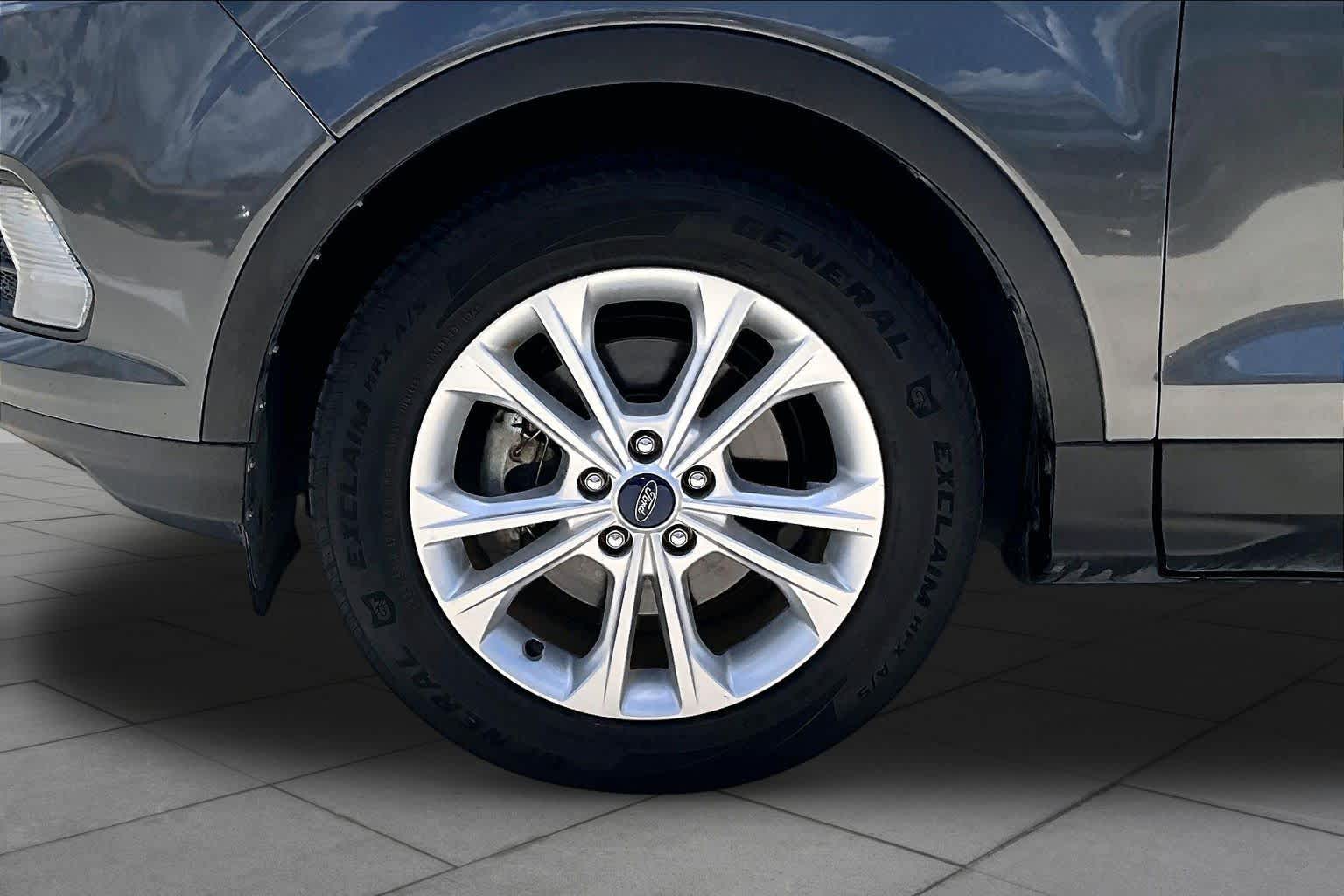 2017 Ford Escape SE Magnetic Metallic at Baytown Ford