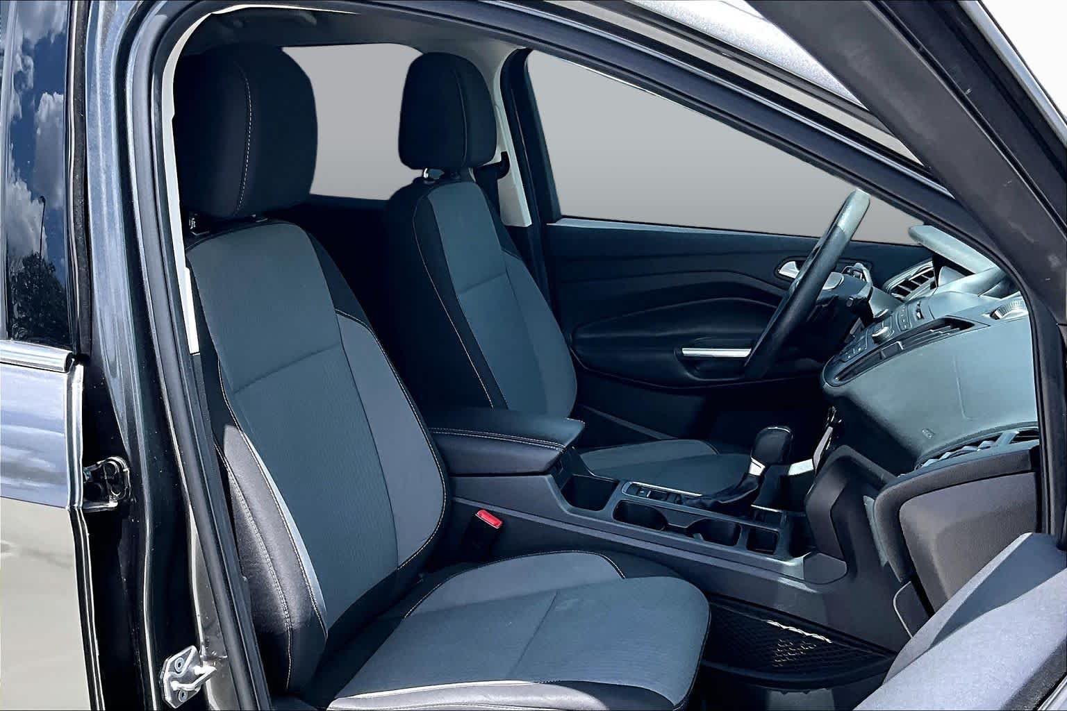 2017 Ford Escape SE Magnetic Metallic at Baytown Ford