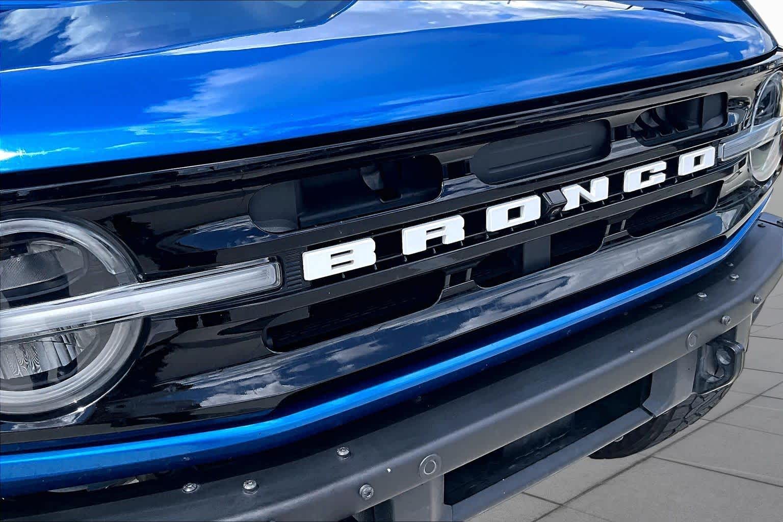 2022 Ford Bronco Outer Banks Velocity Blue at Honda of Clear Lake