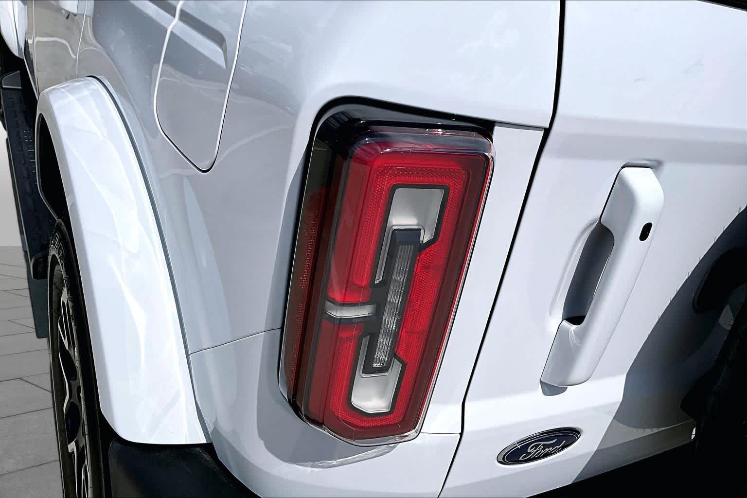 2025 Ford Bronco photo 27 of 32