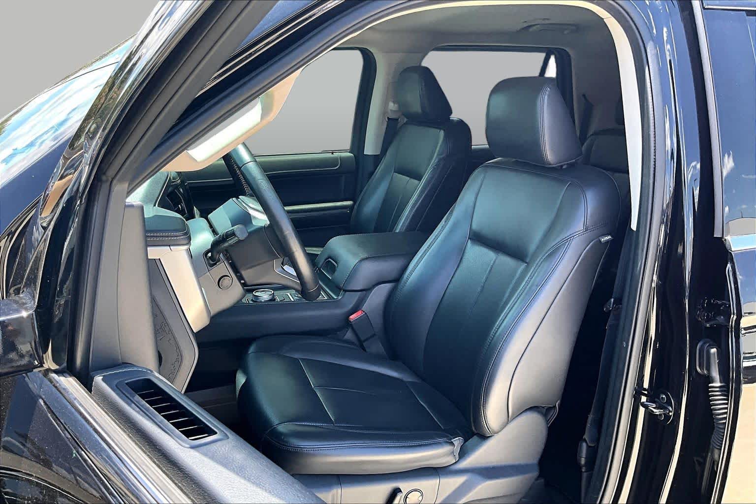 2022 Ford Expedition Max XLT Agate Black Metallic at HGreg Houston