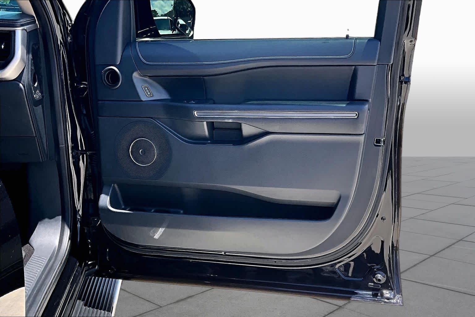 2022 Ford Expedition Max XLT Agate Black Metallic at HGreg Houston