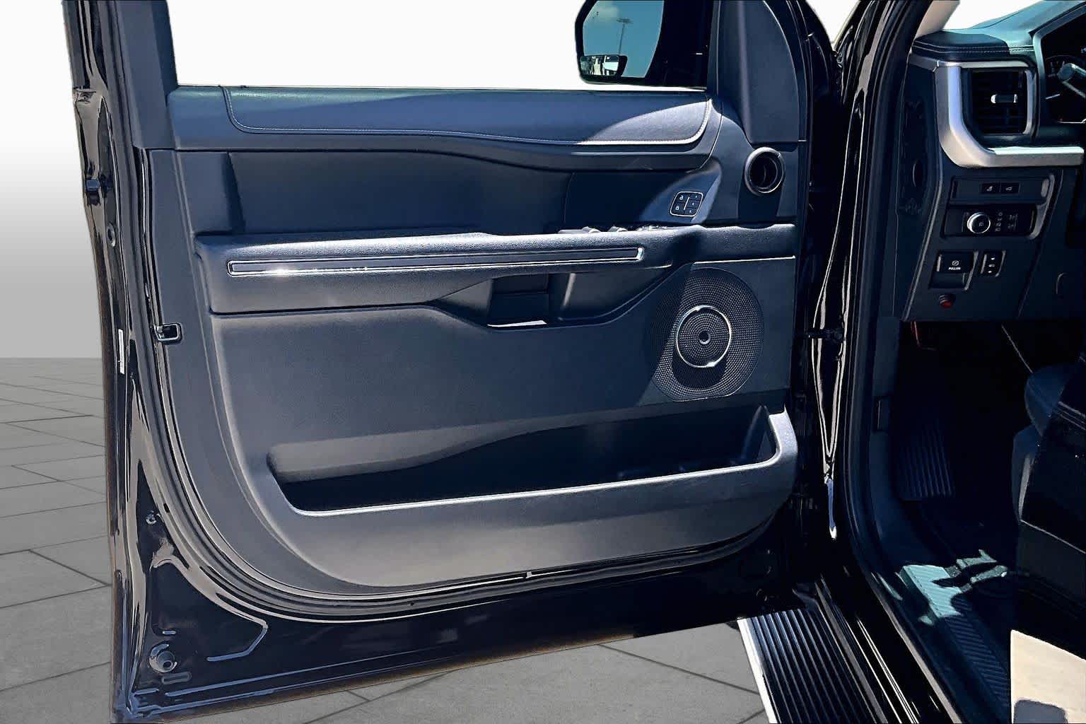 2022 Ford Expedition Max XLT Agate Black Metallic at HGreg Houston