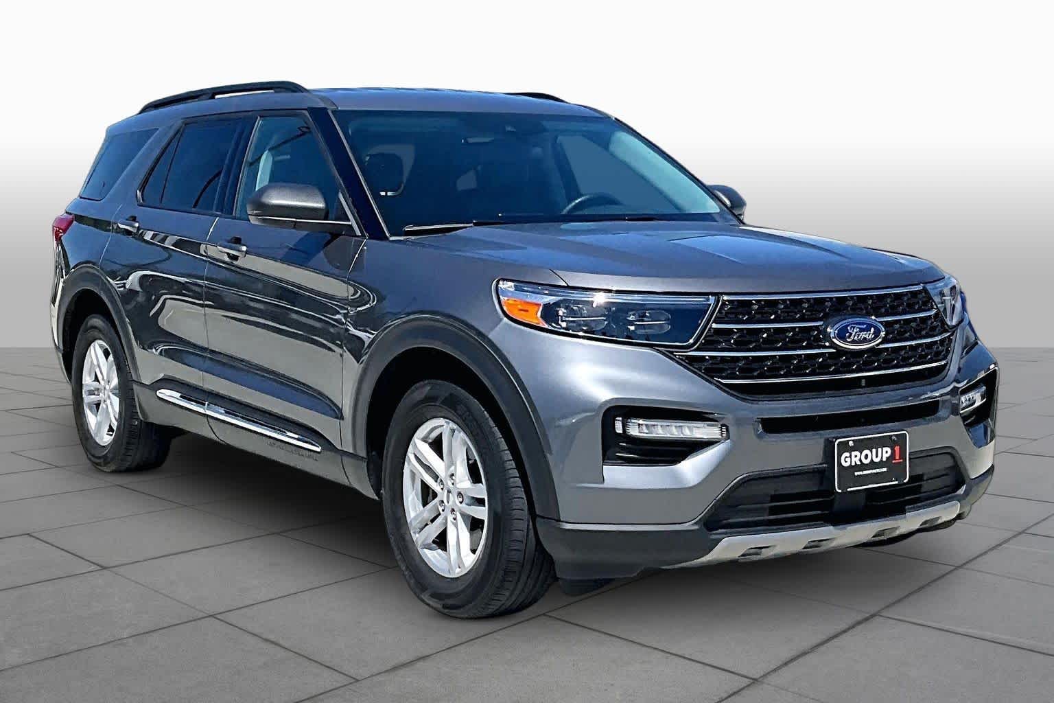 2023 Ford Explorer XLT - 2
