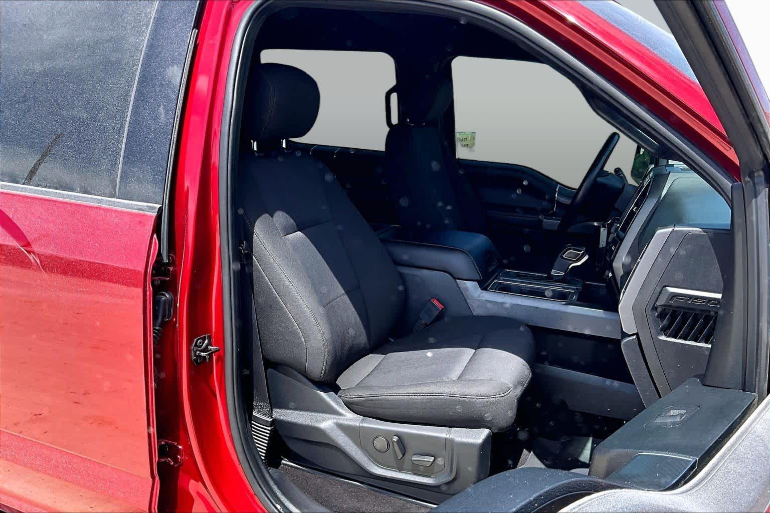 2019 Ford F-150 XLT - 8