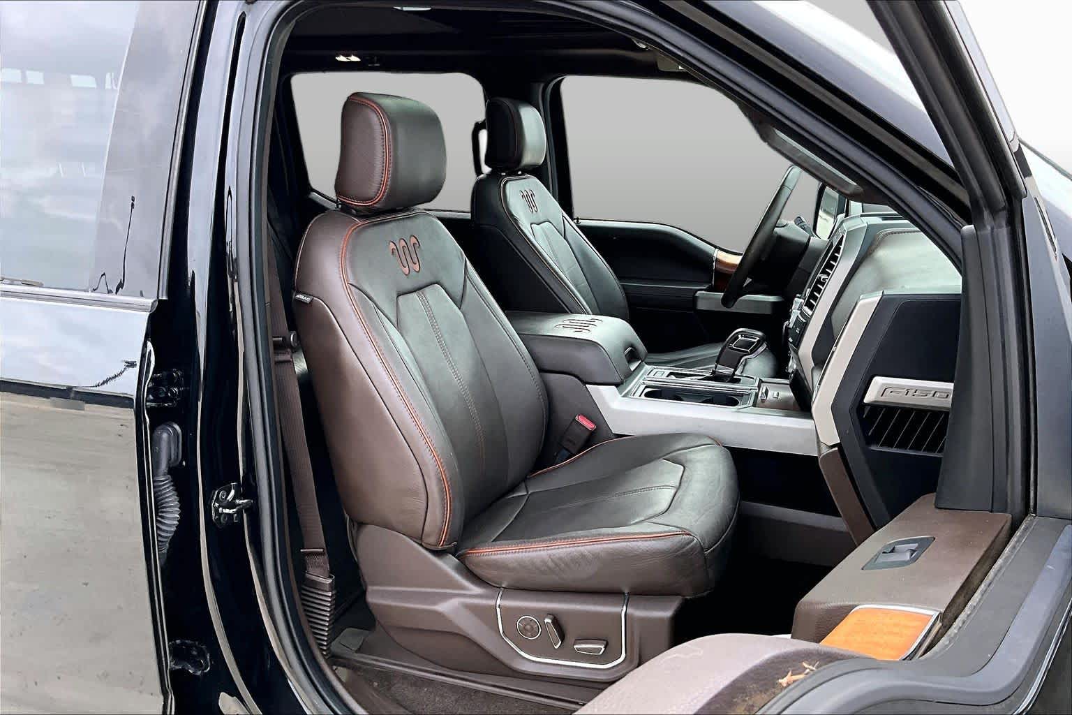 2017 Ford F-150 photo 9 of 30