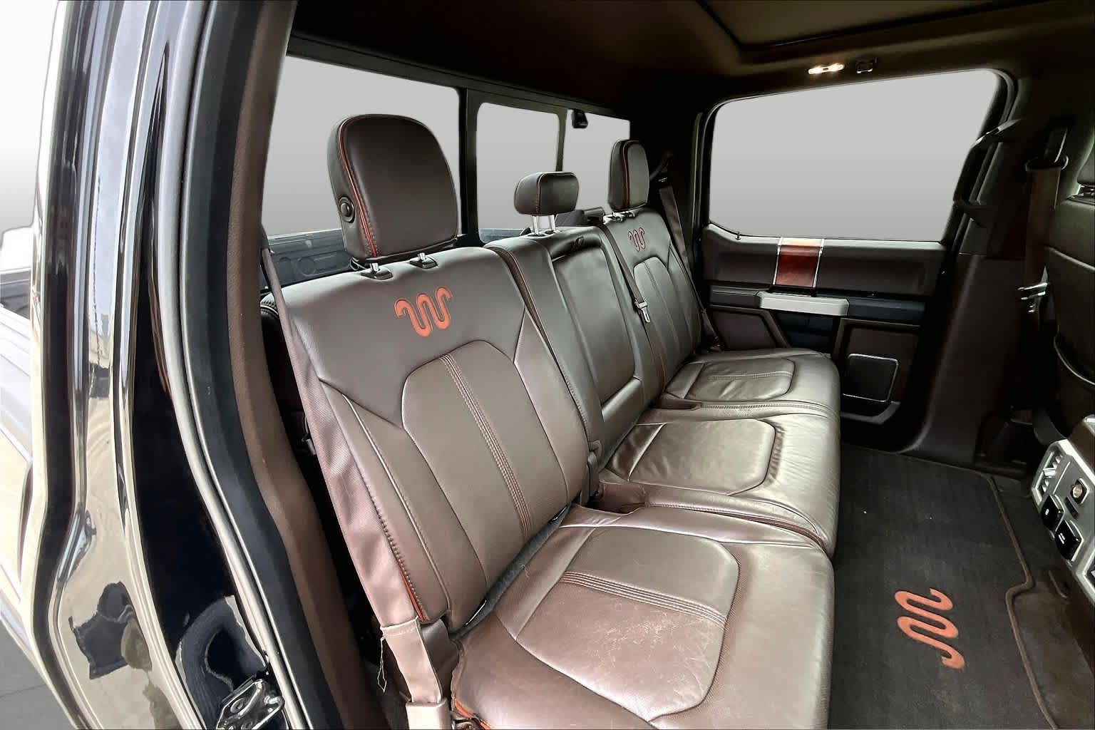 2017 Ford F-150 photo 18 of 30