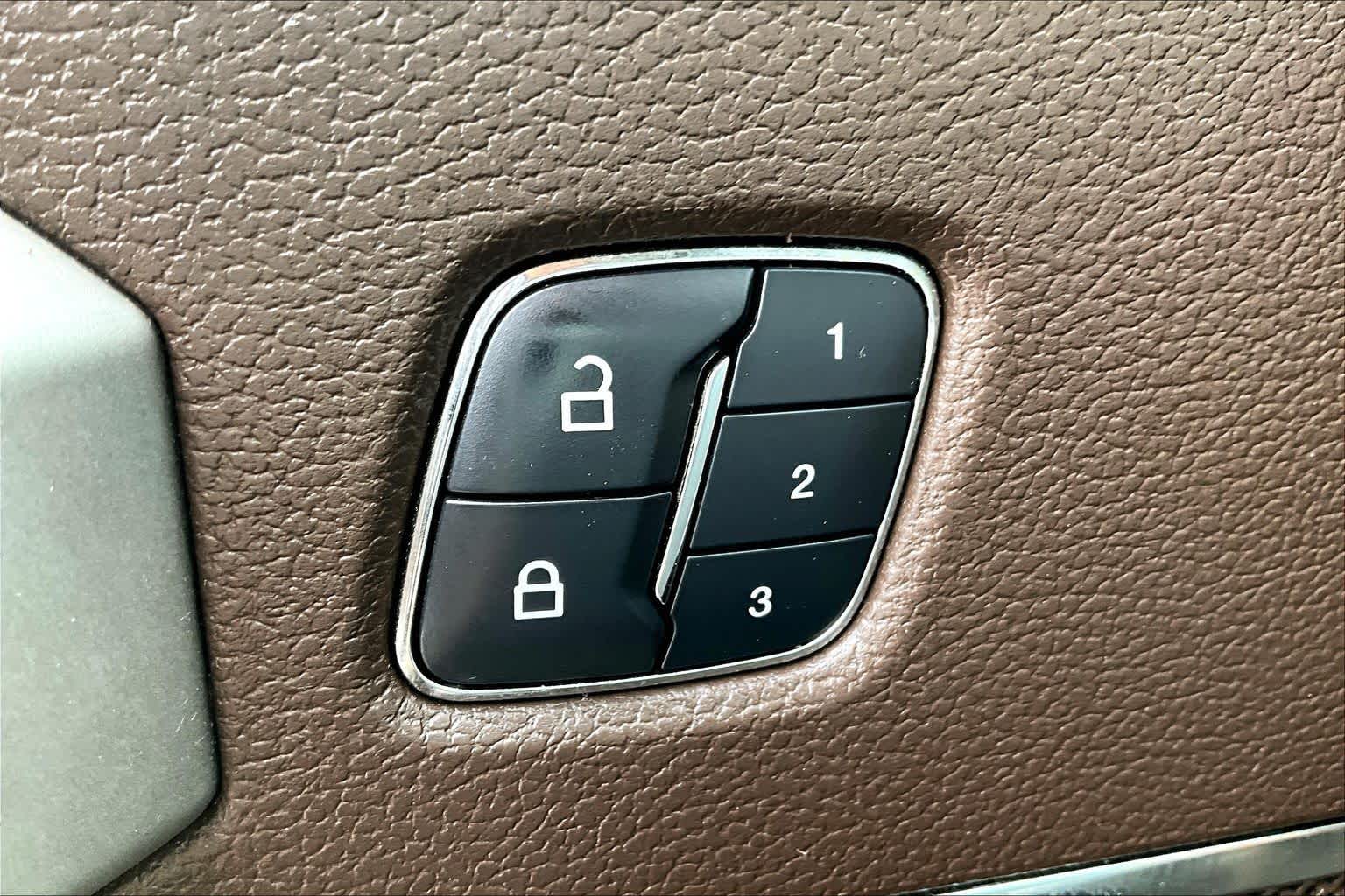 2017 Ford F-150 photo 29 of 30