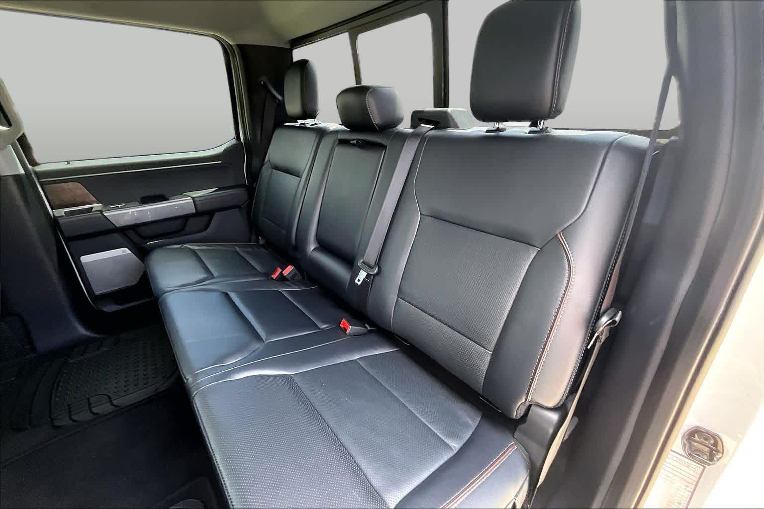 2023 Ford F-150 LARIAT Oxford White at Texan GMC Buick