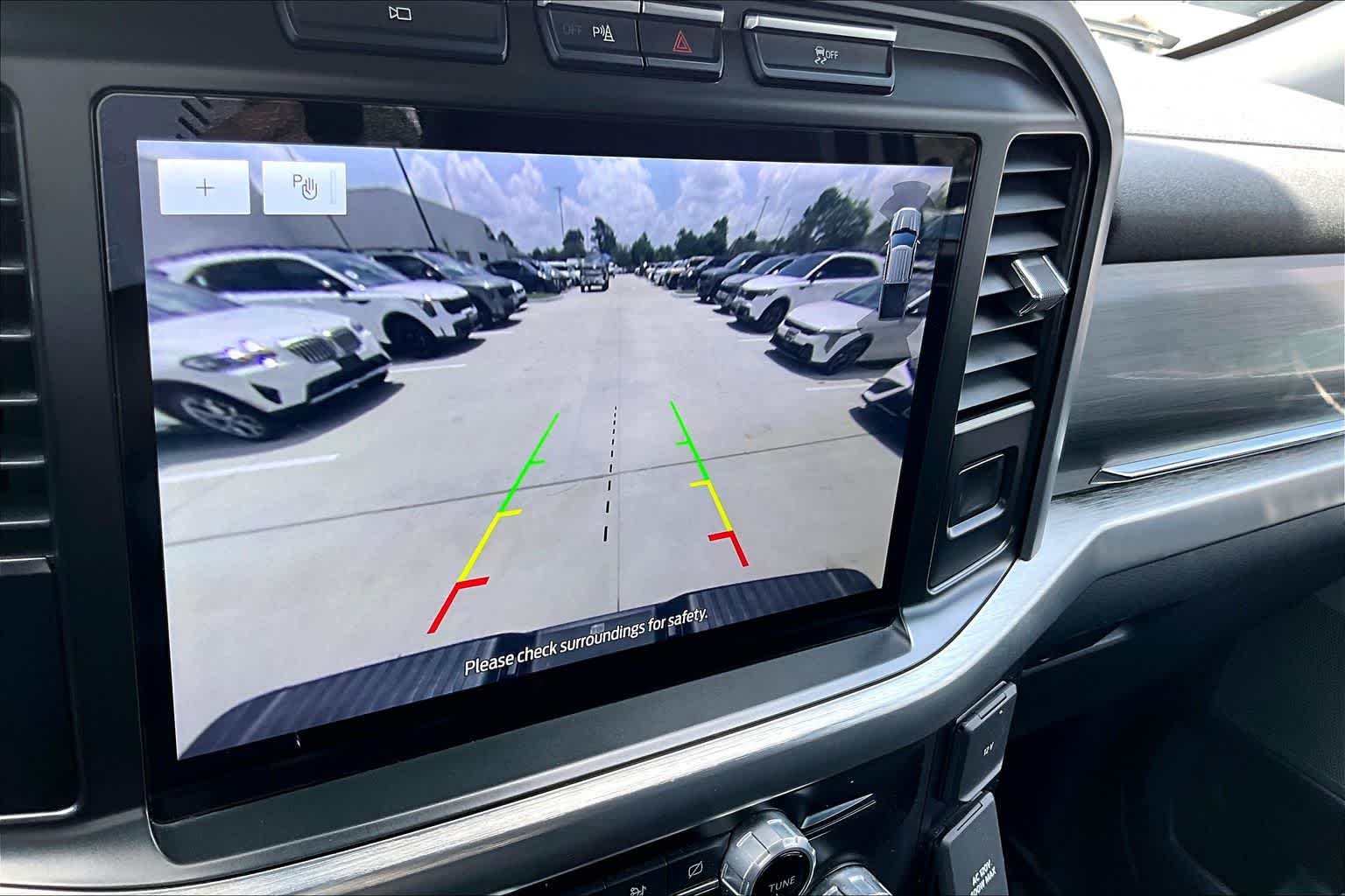 2023 Ford F-150 LARIAT Oxford White at Texan GMC Buick