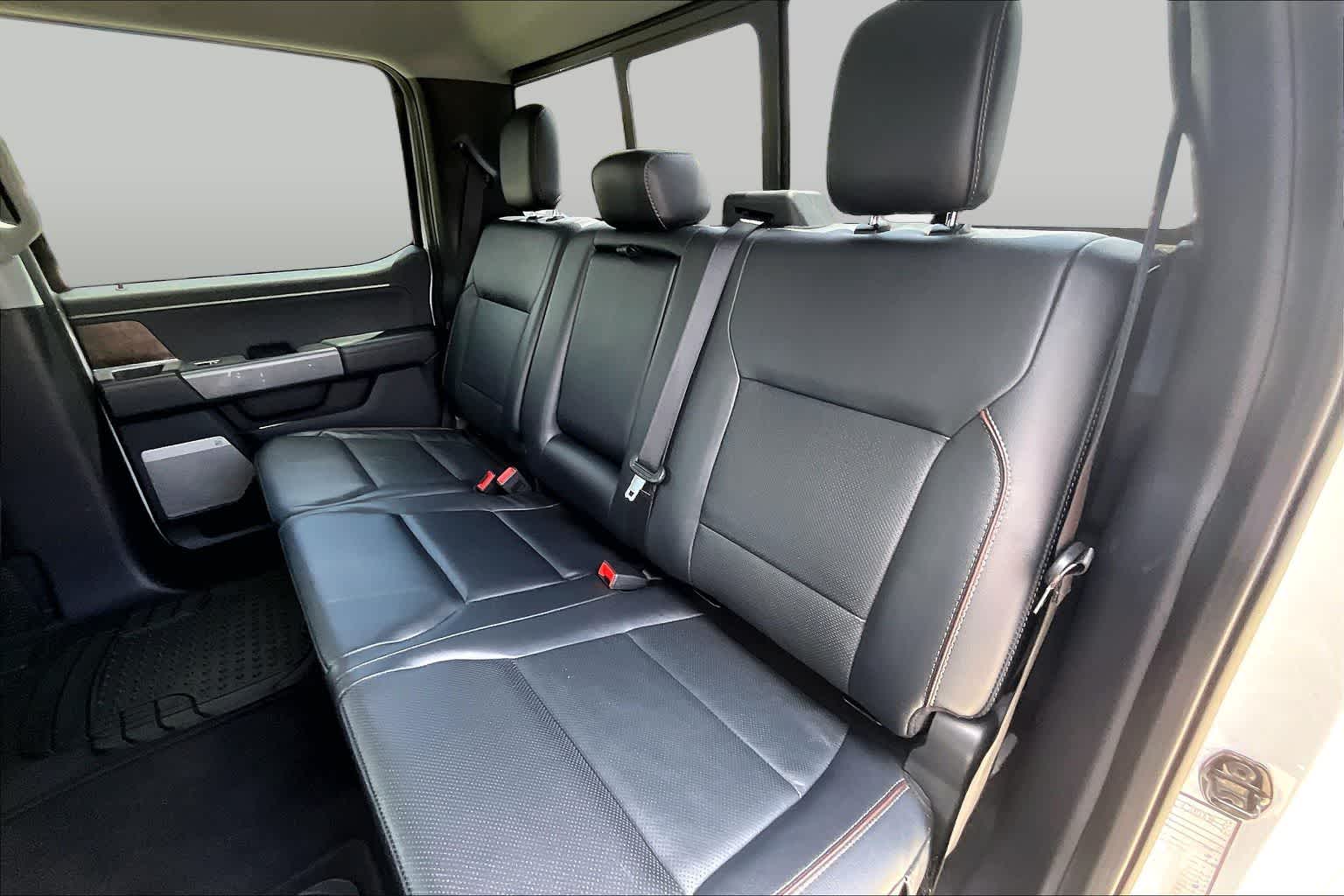 2023 Ford F-150 LARIAT Oxford White at Texan GMC Buick