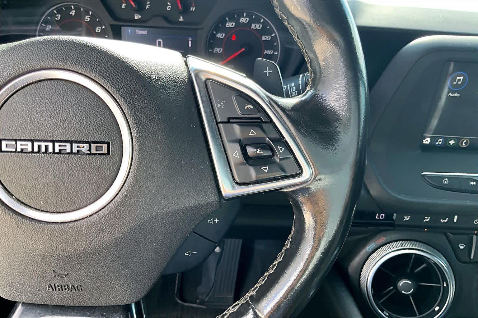 2019 Chevrolet Camaro photo 22 of 31