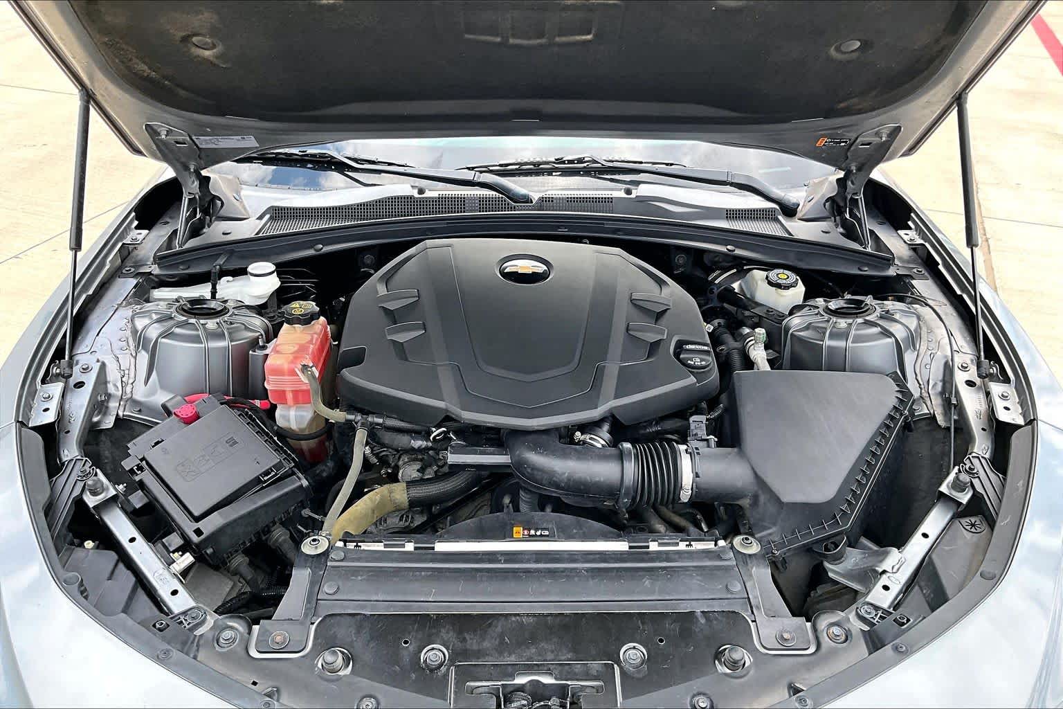 2019 Chevrolet Camaro photo 28 of 31