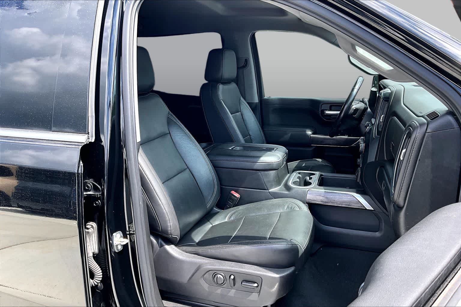 2020 Chevrolet Silverado 1500 LTZ - 8