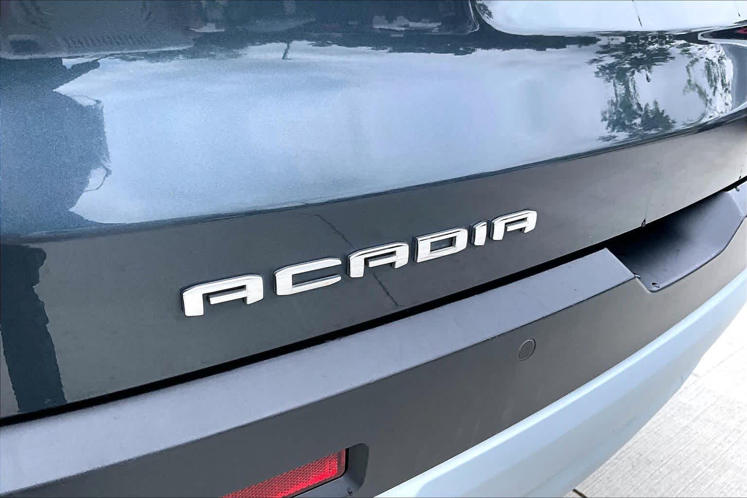 2020 GMC Acadia SLT Dark Sky Metallic at Texan GMC Buick