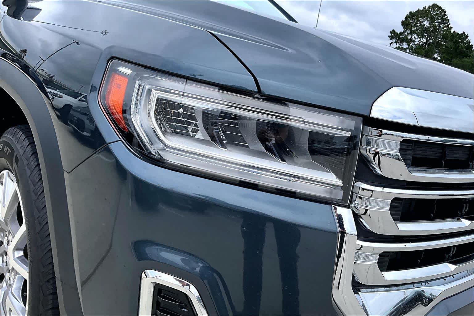 2020 GMC Acadia SLT Dark Sky Metallic at Texan GMC Buick
