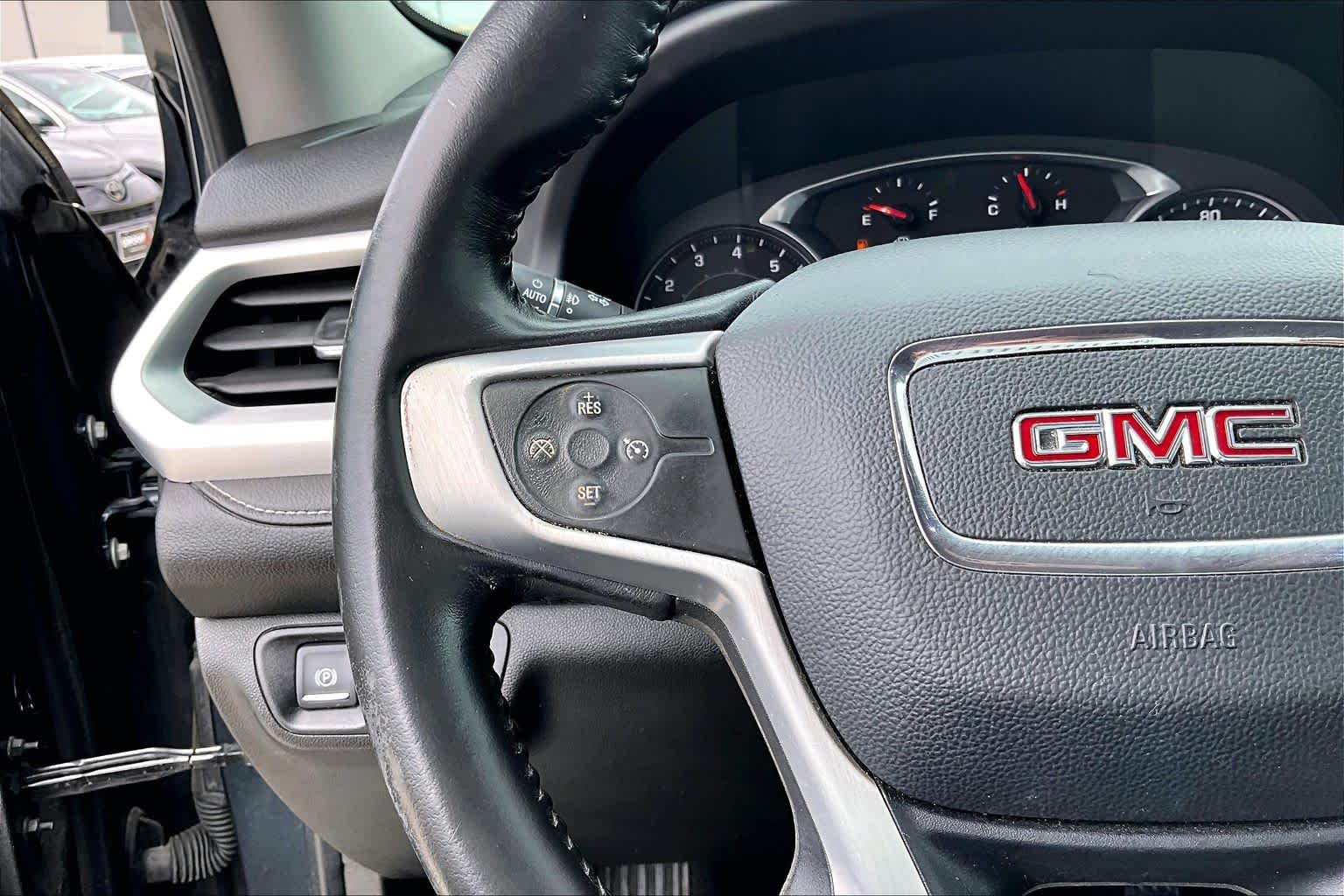2020 GMC Acadia SLT Dark Sky Metallic at Texan GMC Buick
