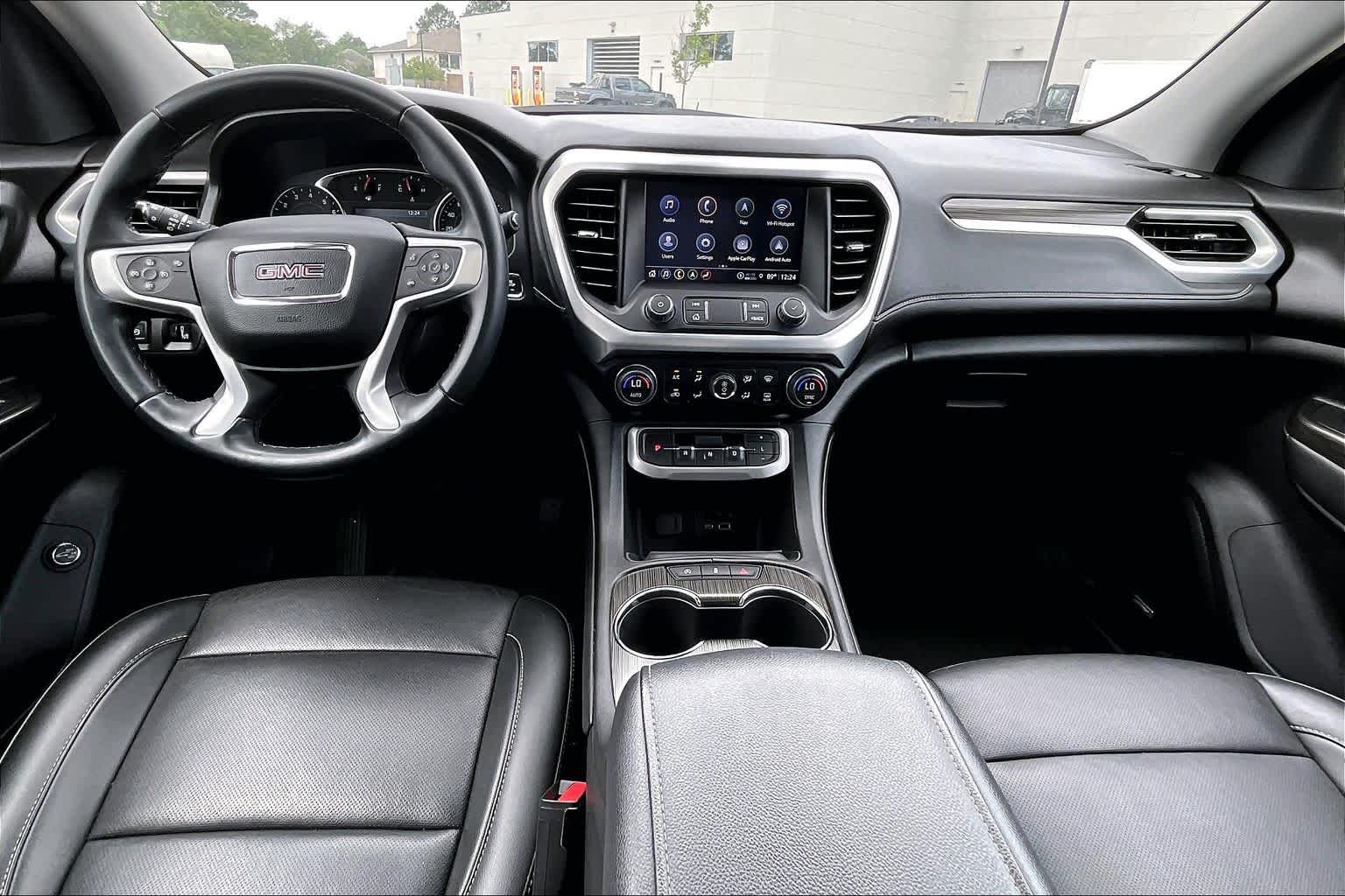 2023 GMC Acadia SLT Summit White at Lone Star Chevrolet