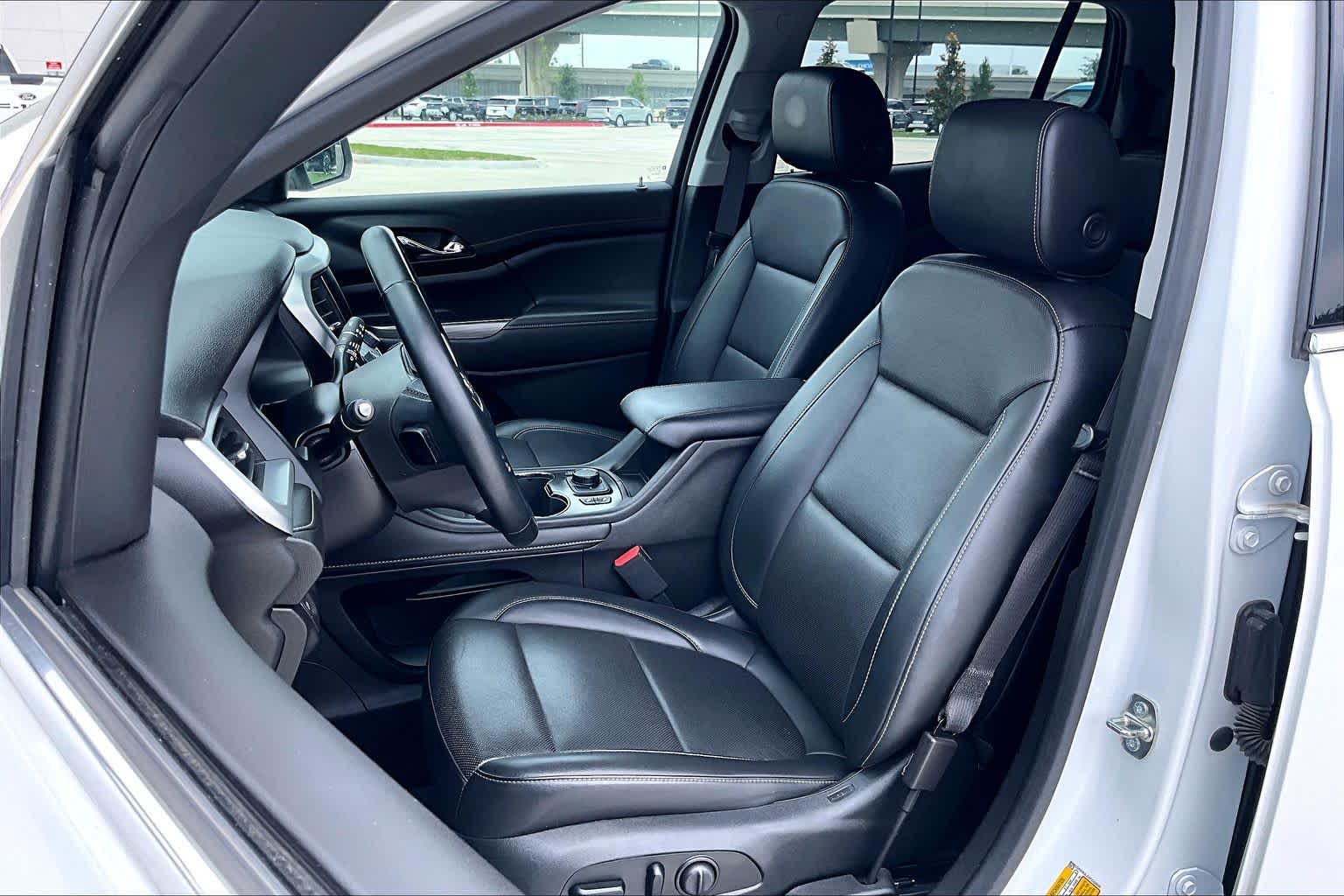 2023 GMC Acadia SLT Summit White at Lone Star Chevrolet